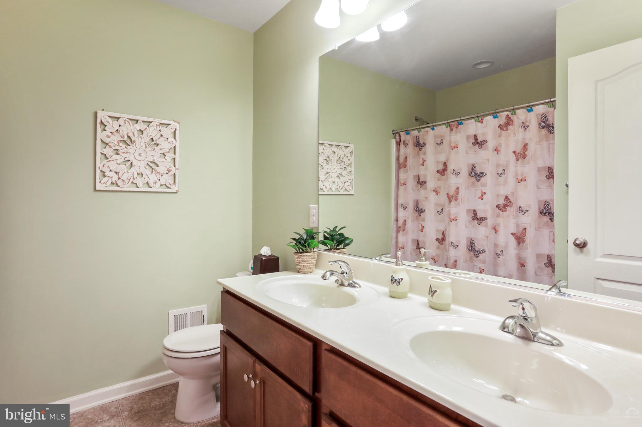 SPRINGDALE FARM - Residential