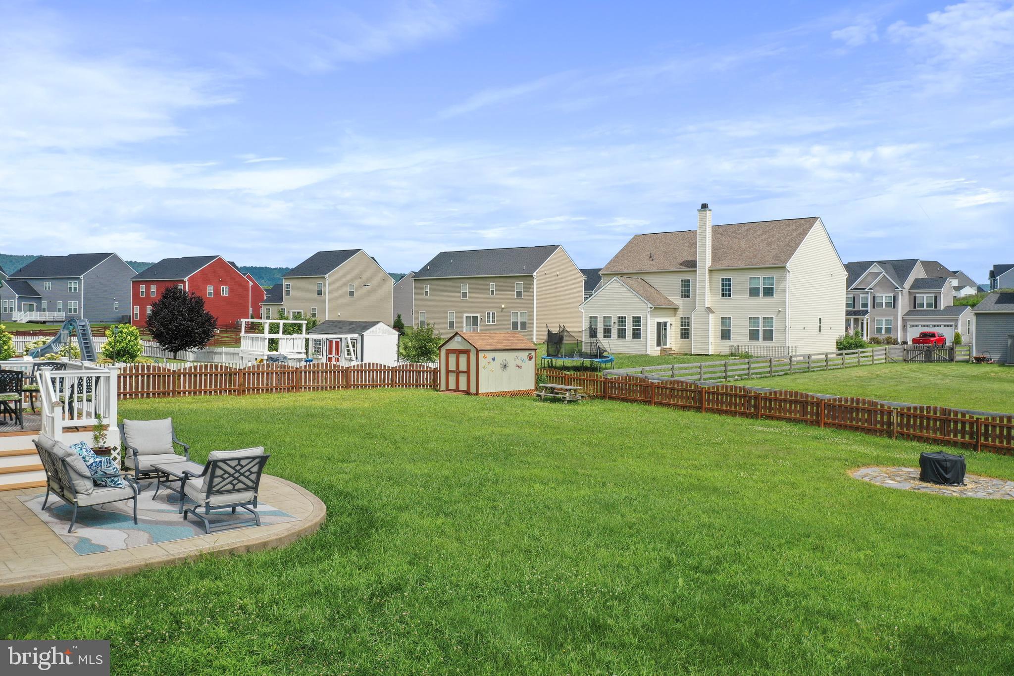 SPRINGDALE FARM - Residential