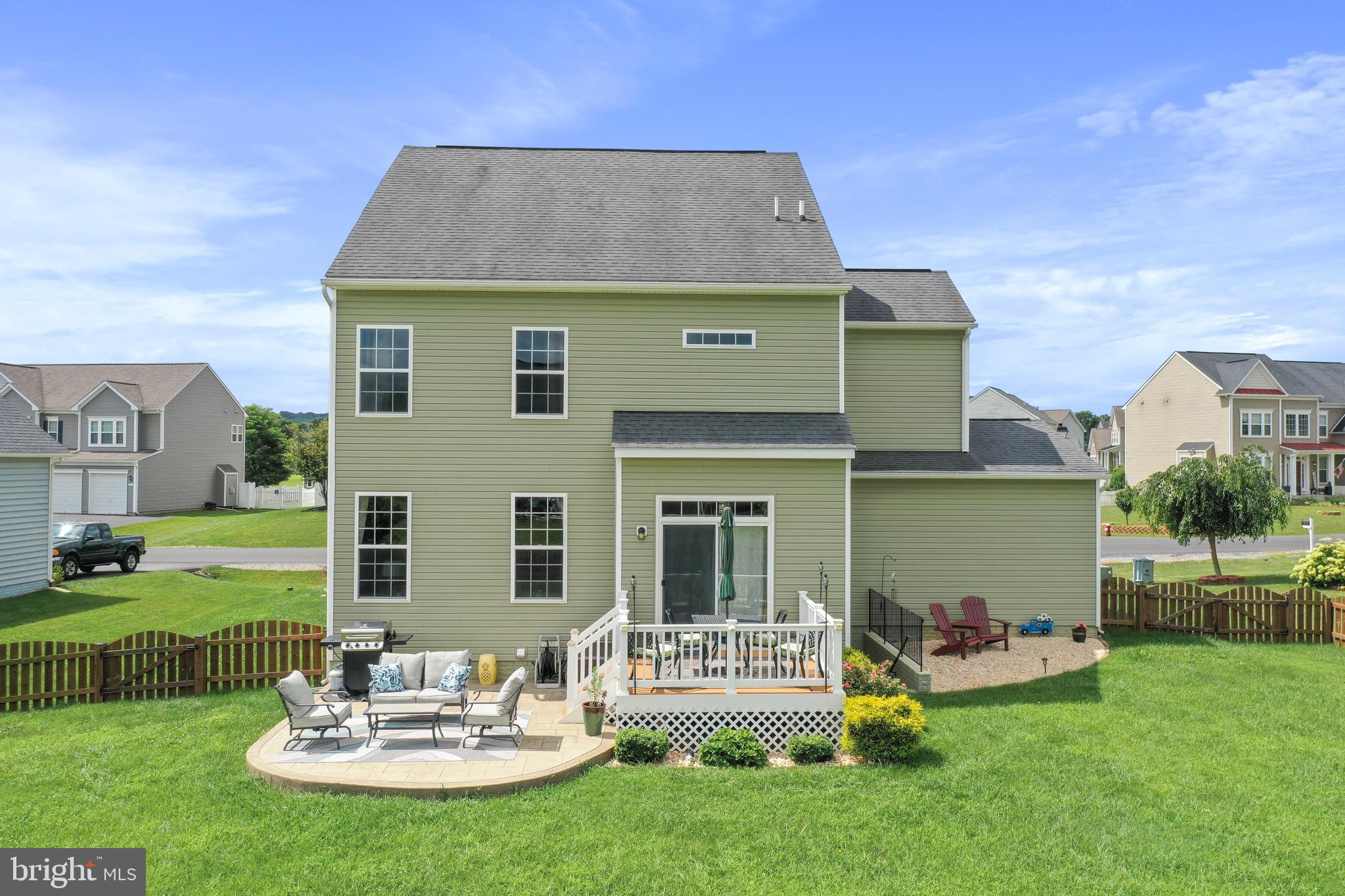 SPRINGDALE FARM - Residential