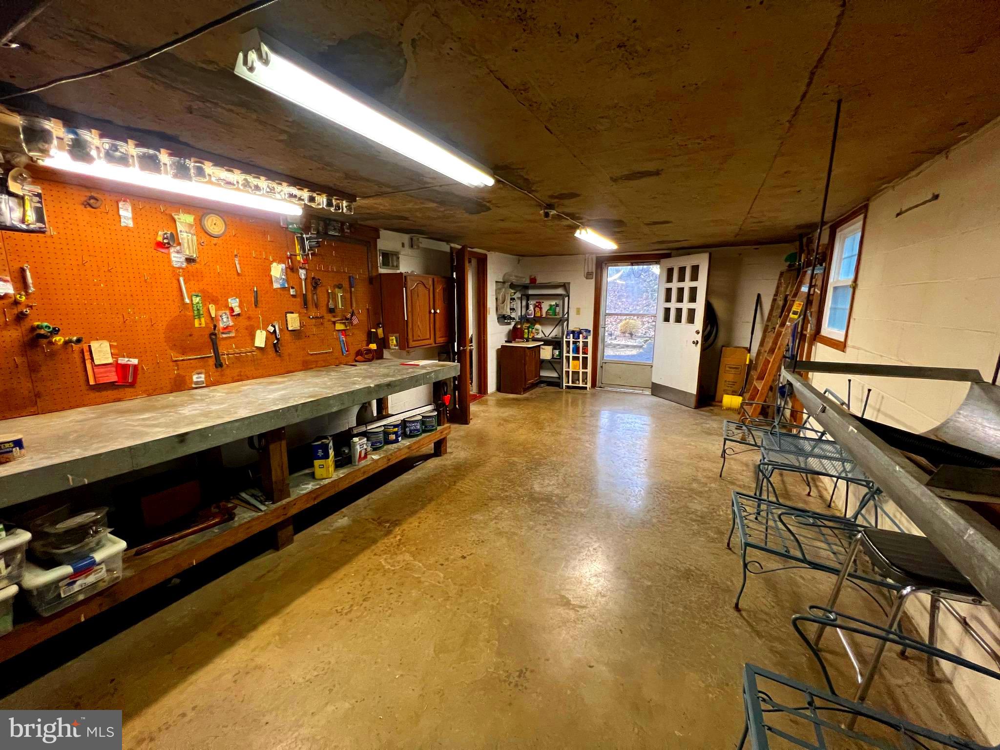 BEL AIR - Residential