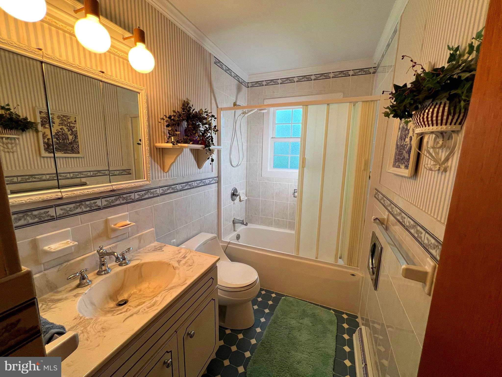 BEL AIR - Residential