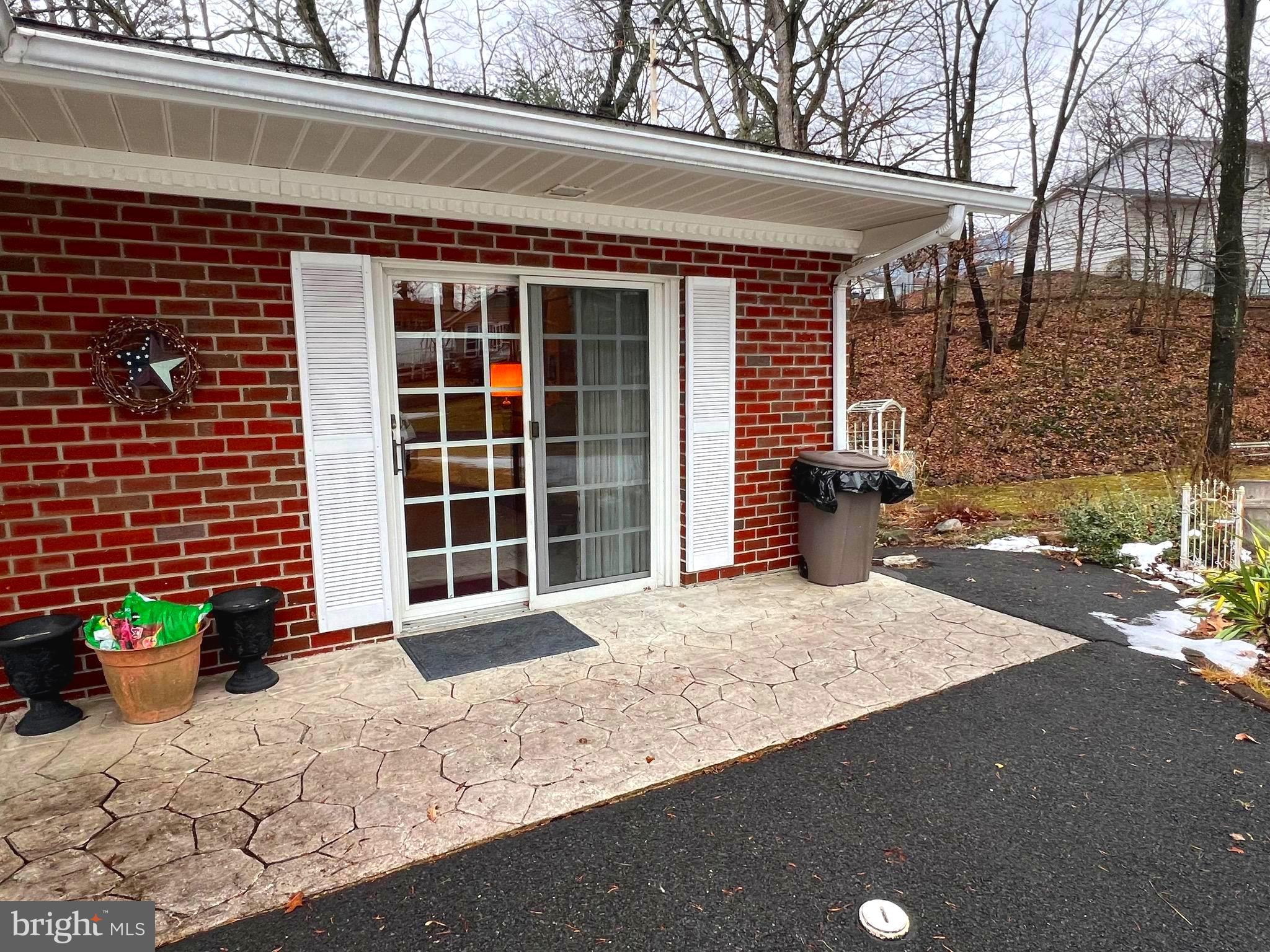 BEL AIR - Residential