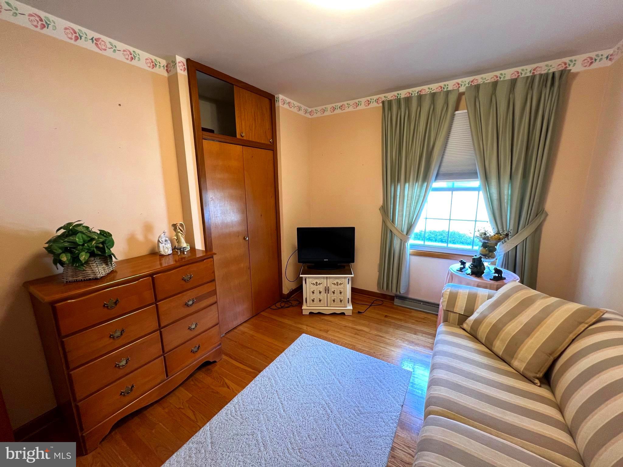 BEL AIR - Residential