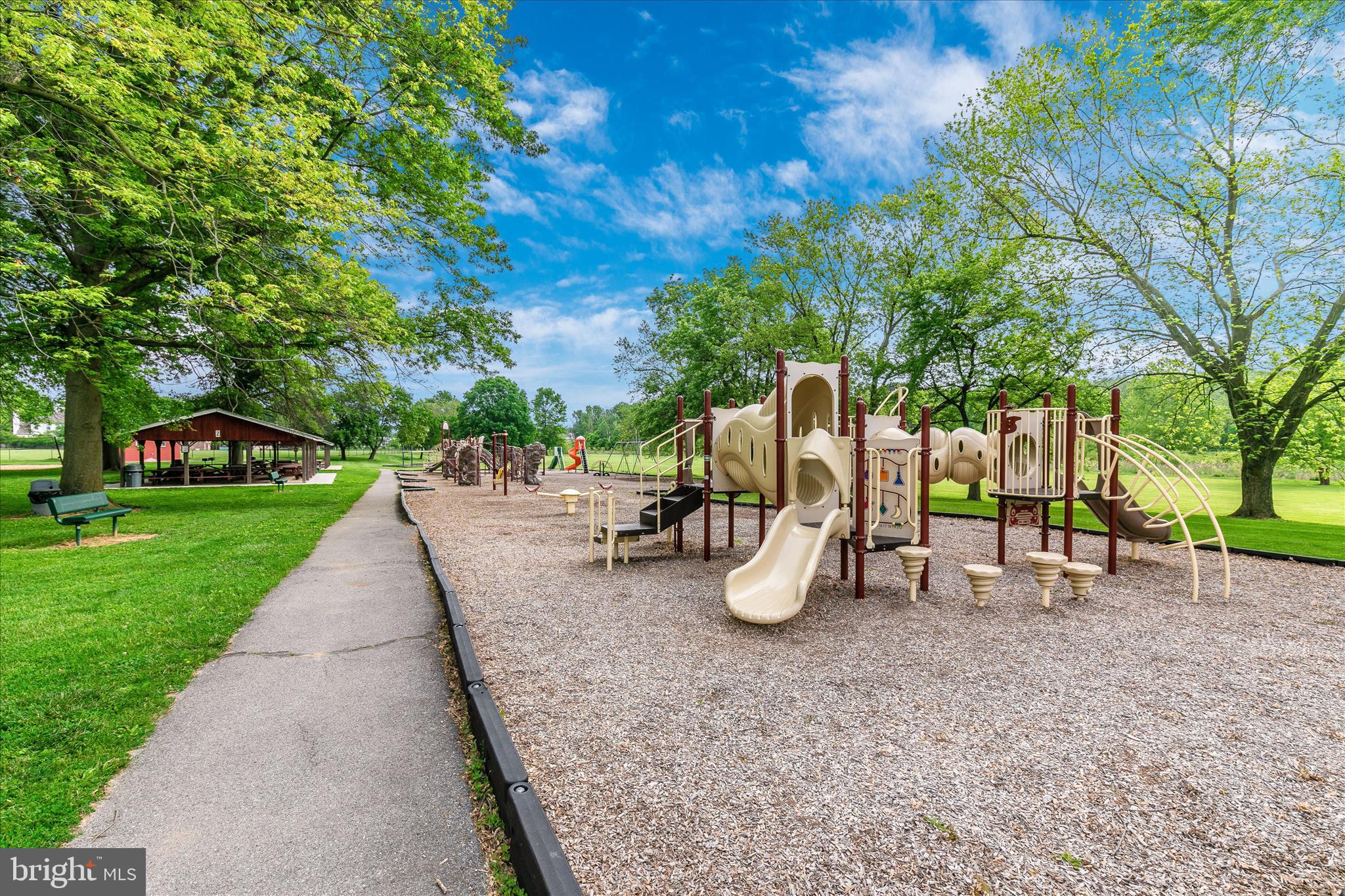 DOWNTOWN WOODSBORO - Residential