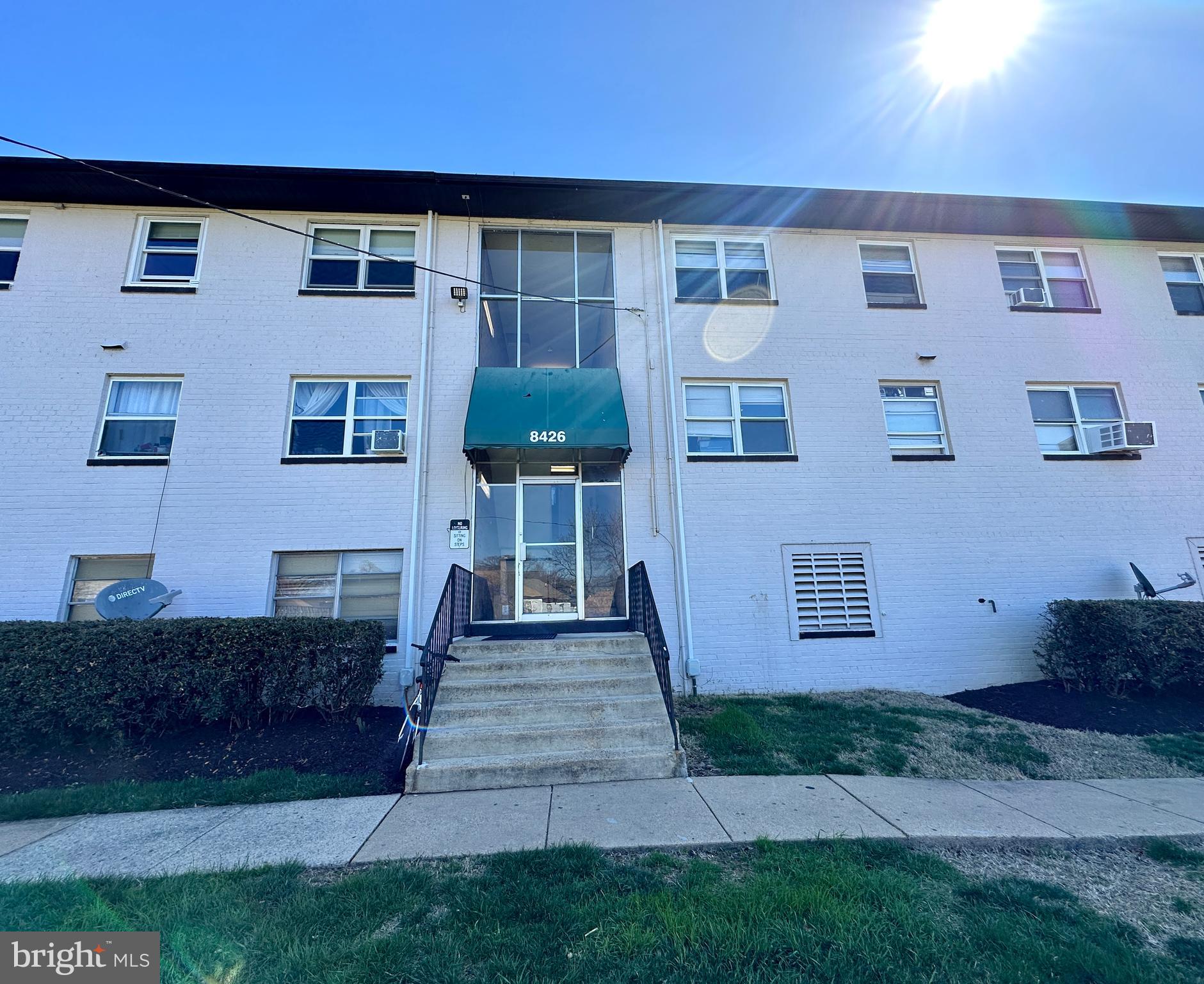 PINEWOOD SOUTH - Residential Lease