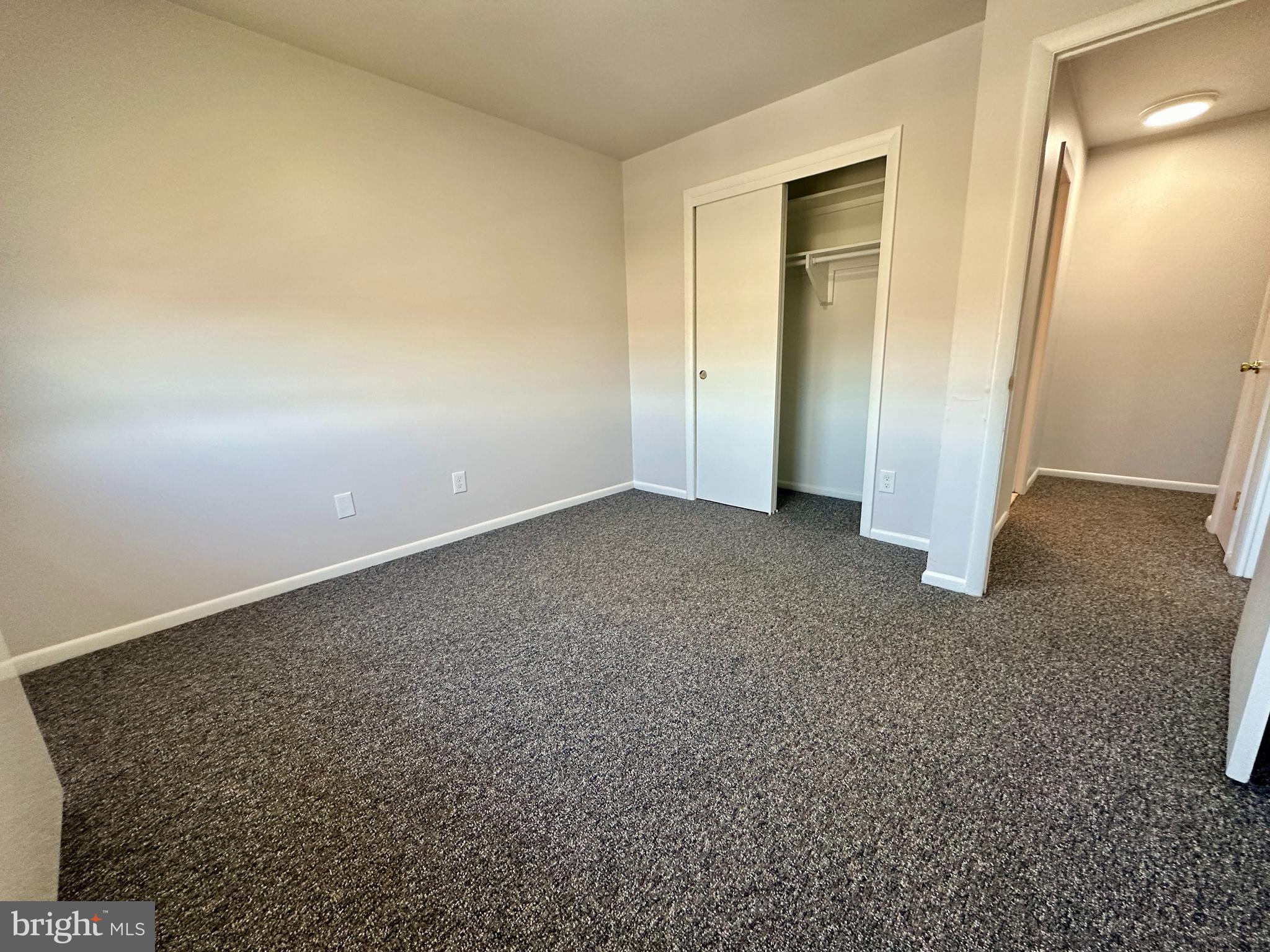 PINEWOOD SOUTH - Residential Lease