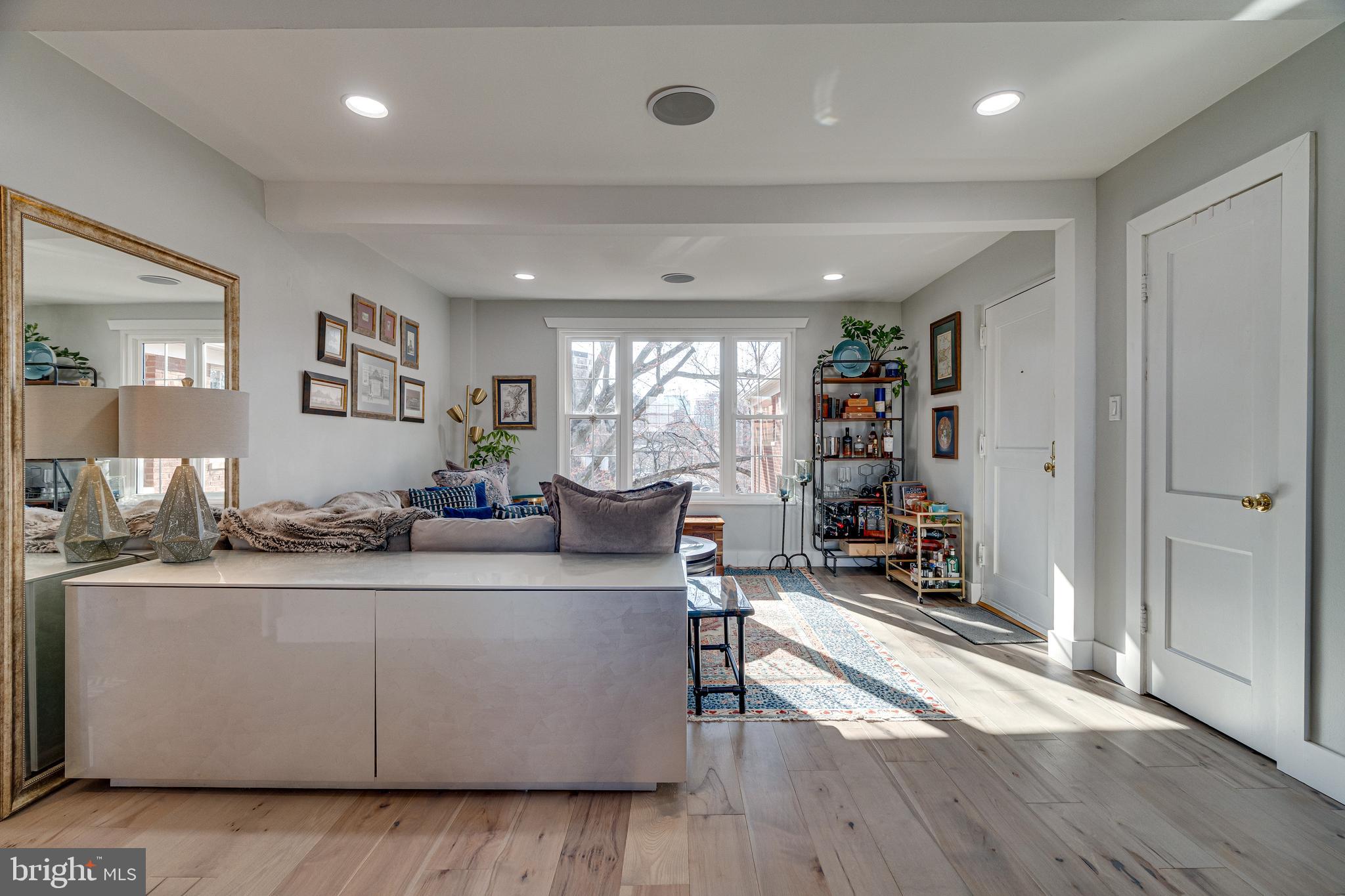 ROSSLYN HEIGHTS - Residential