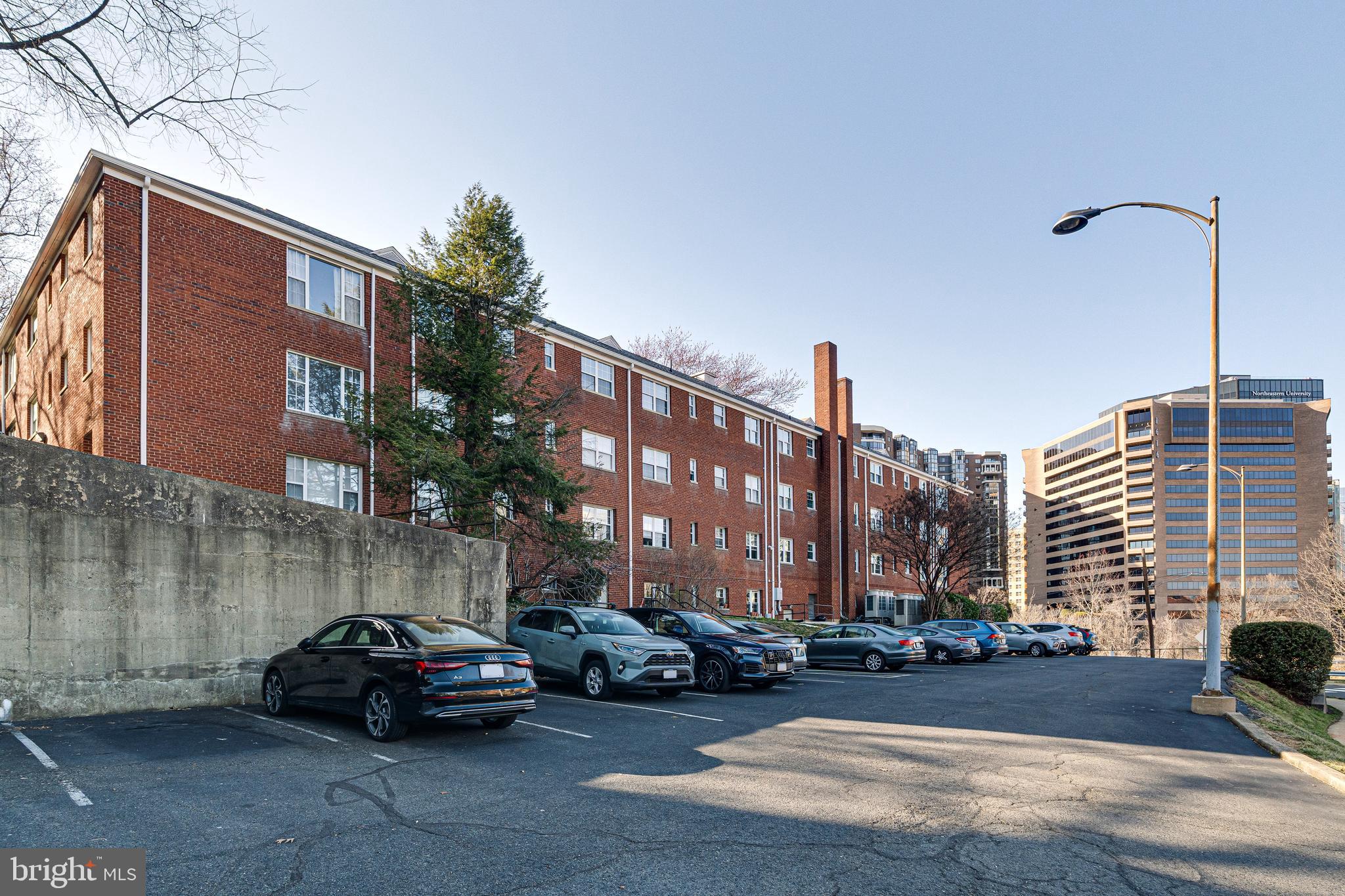 ROSSLYN HEIGHTS - Residential