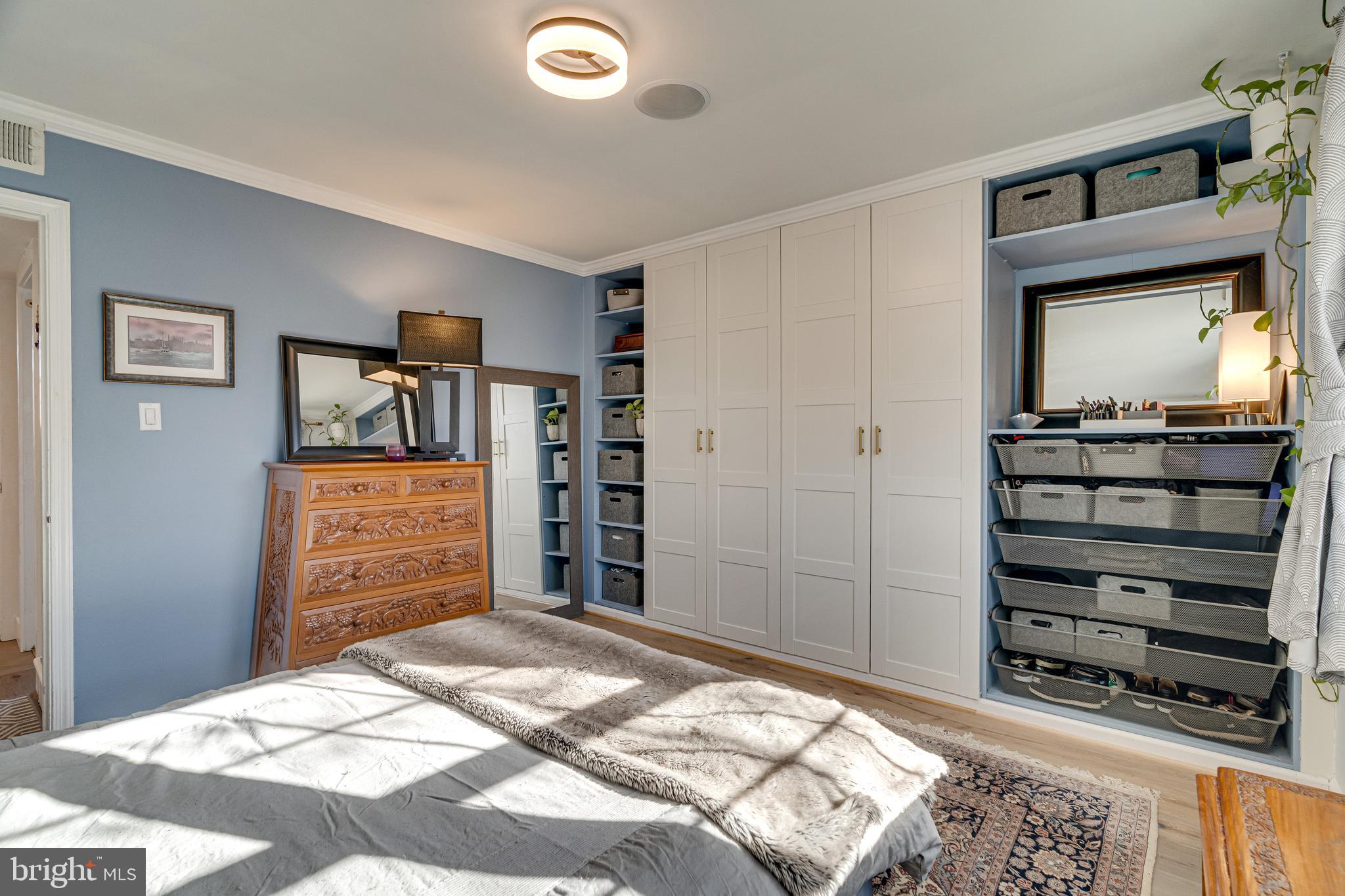 ROSSLYN HEIGHTS - Residential