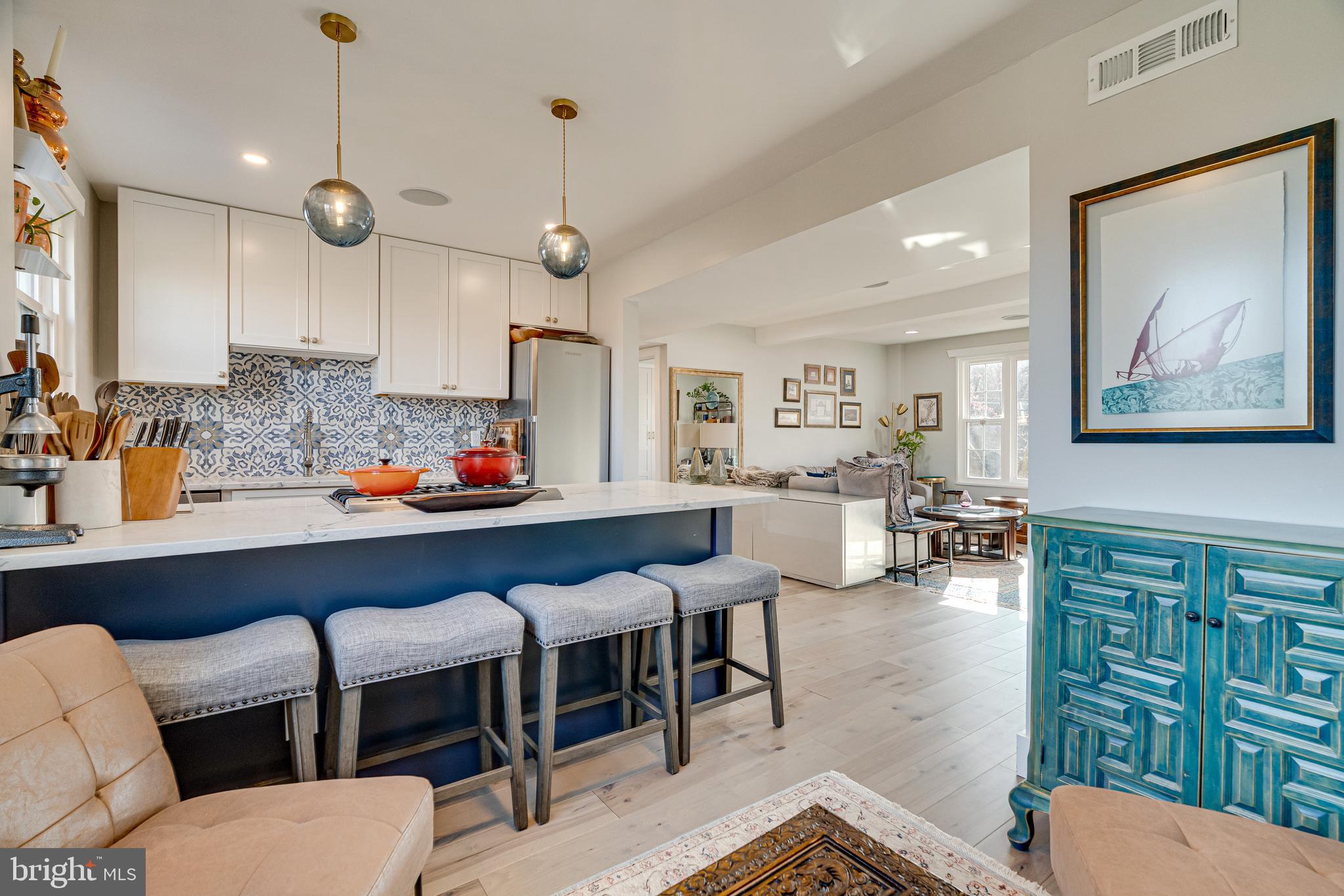 ROSSLYN HEIGHTS - Residential