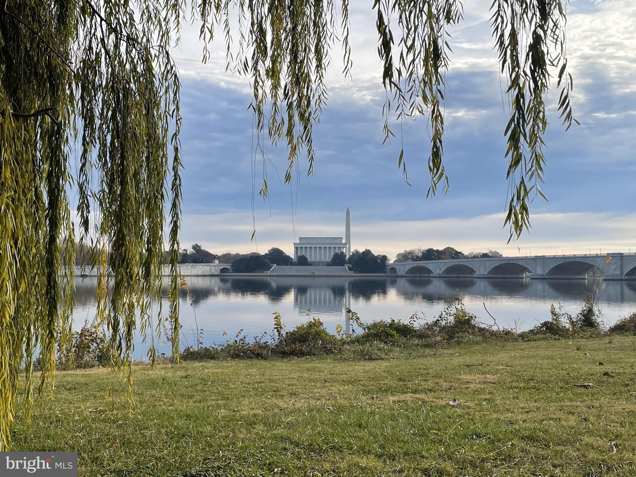 ROSSLYN HEIGHTS - Residential