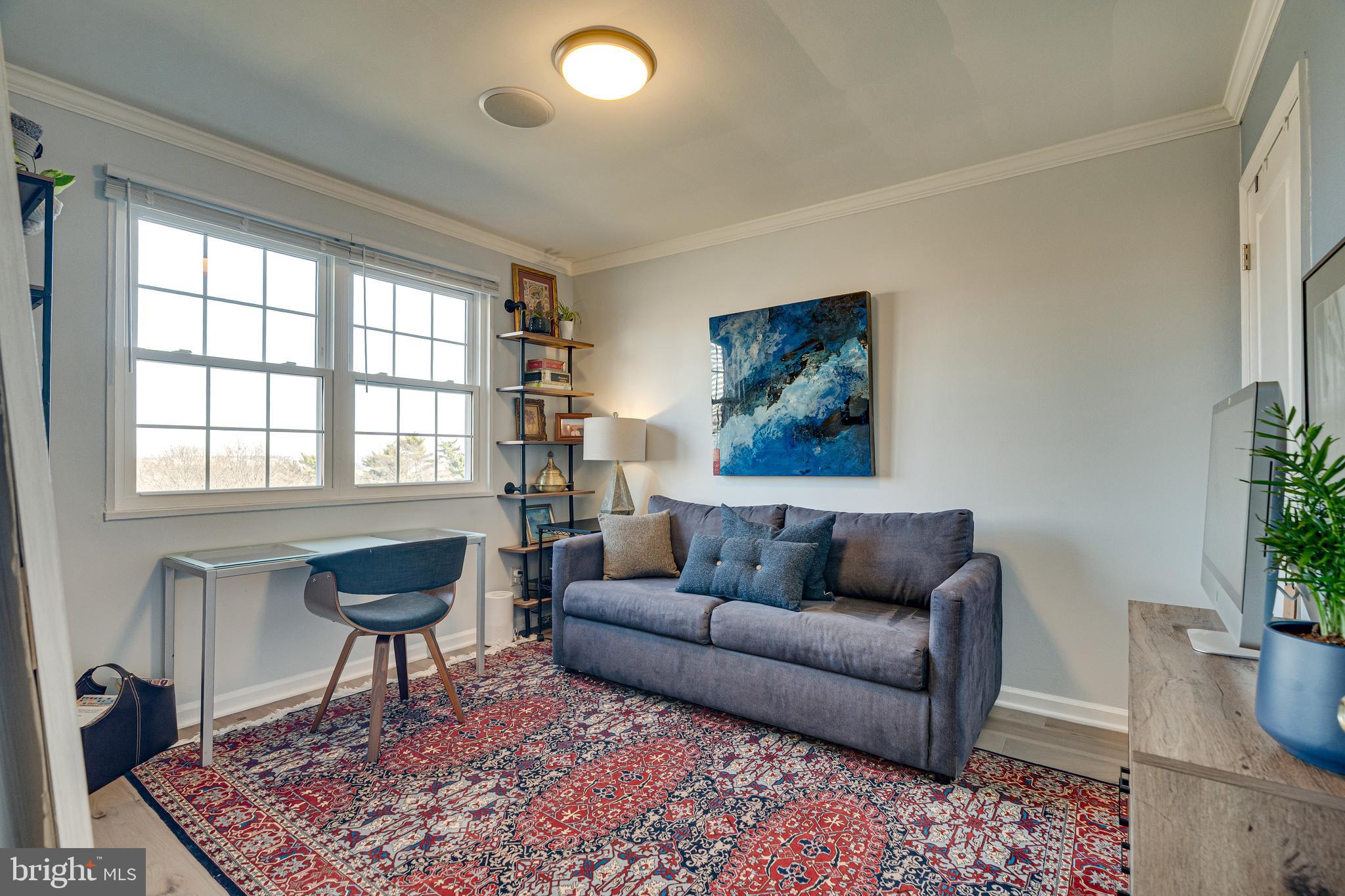 ROSSLYN HEIGHTS - Residential