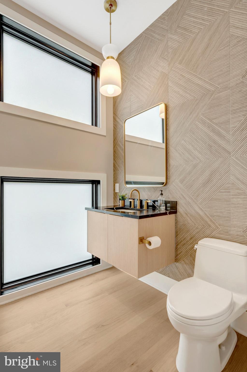 WEST LANGLEY - Residential