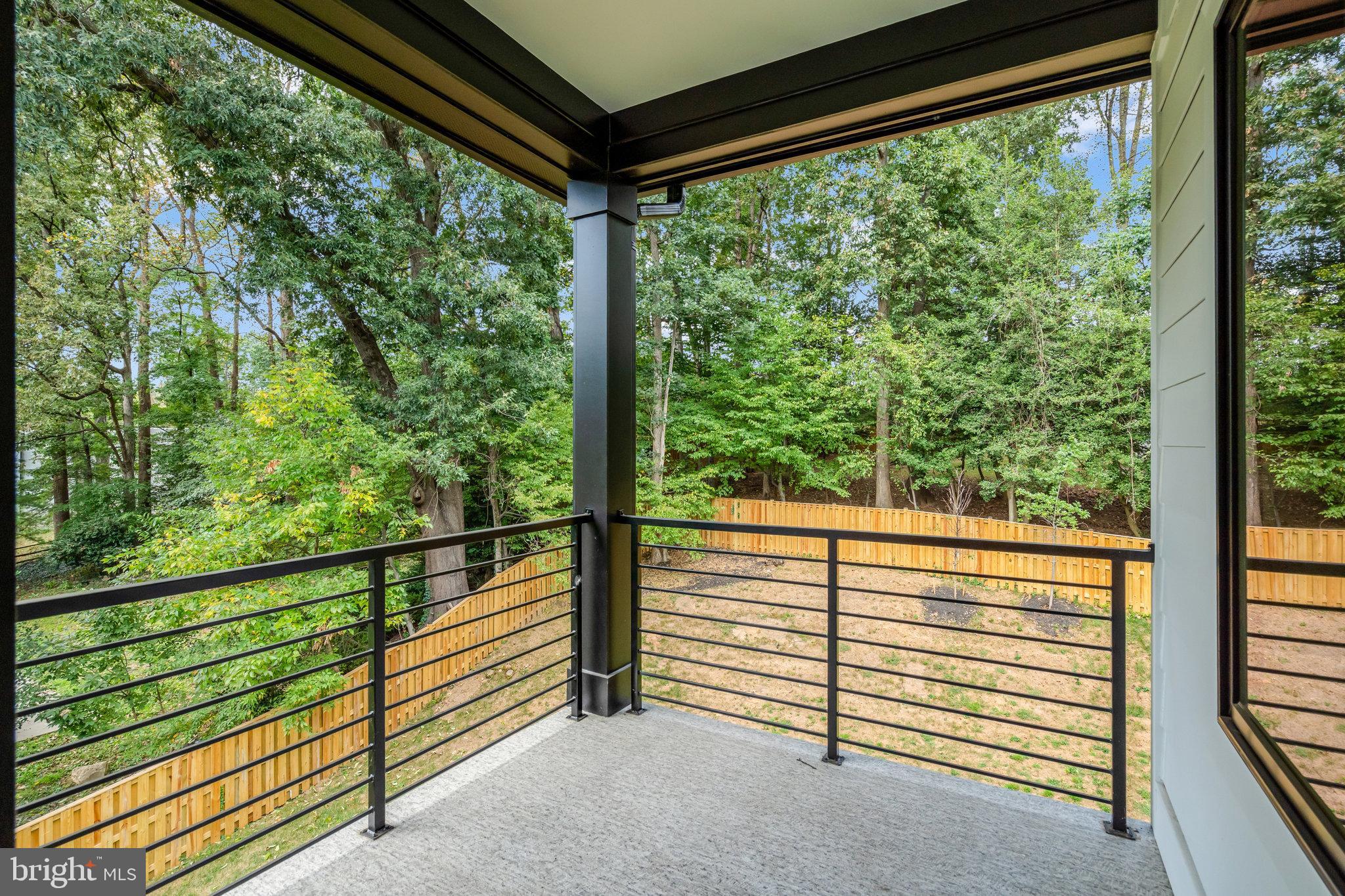 WEST LANGLEY - Residential