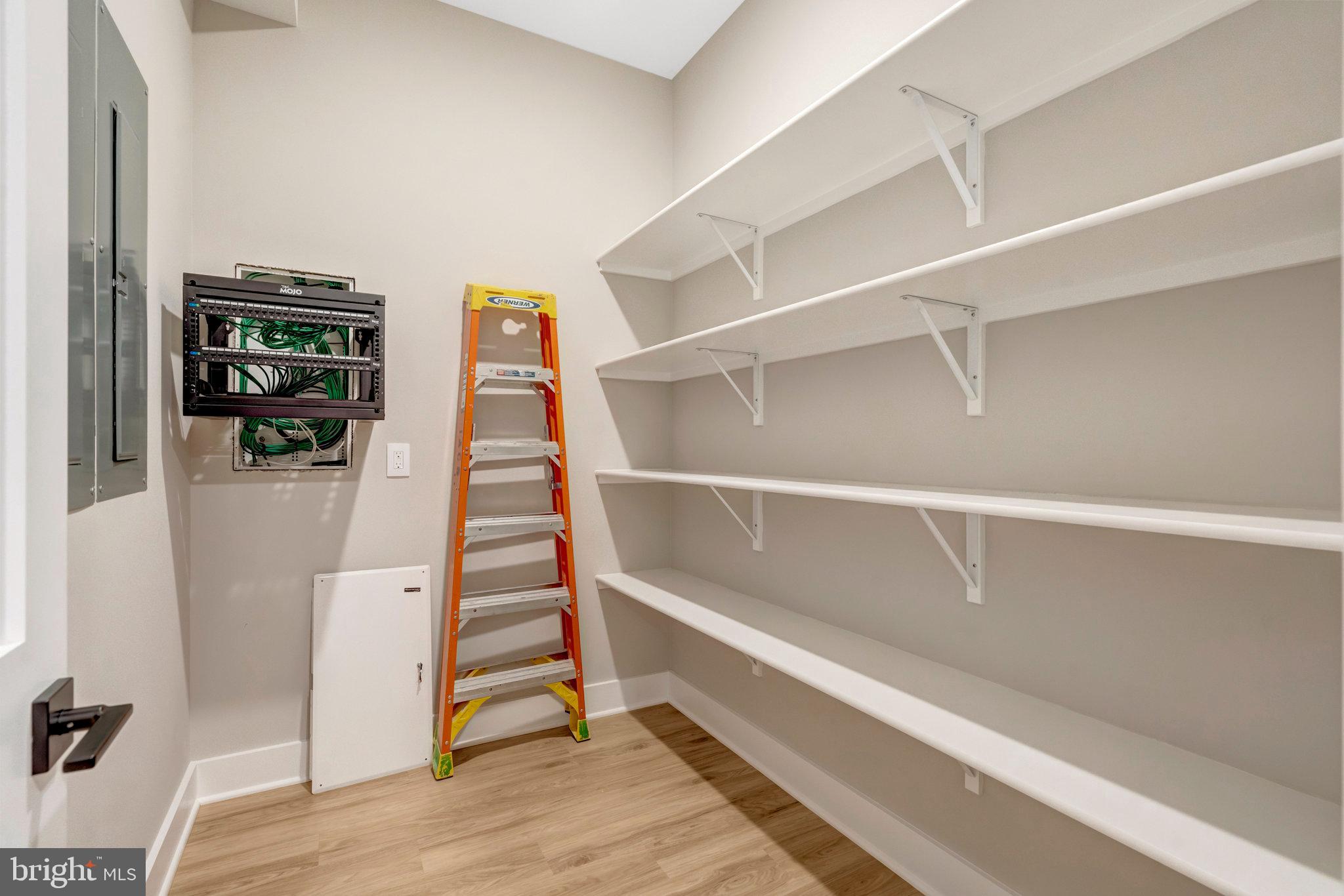 WEST LANGLEY - Residential