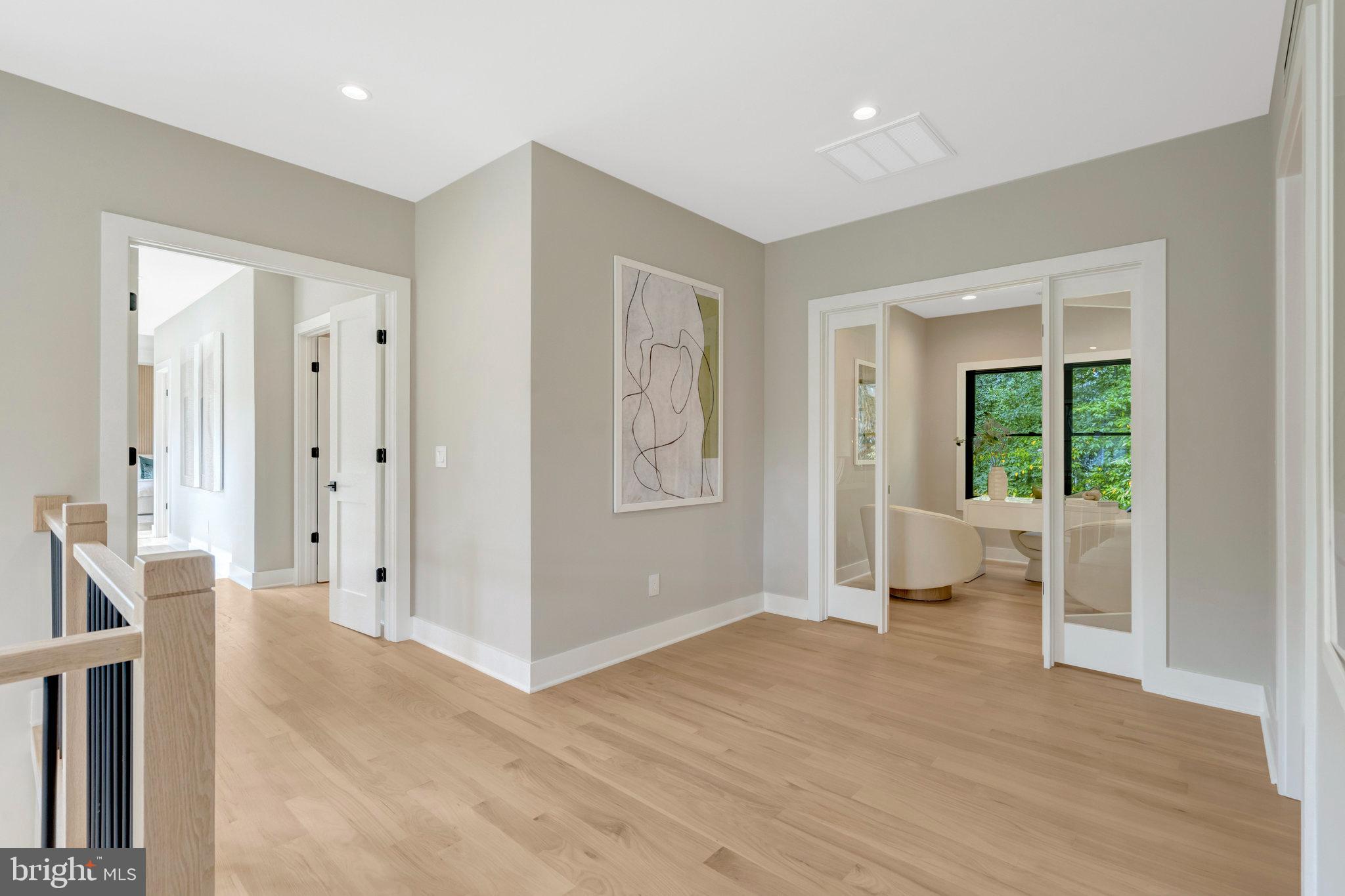 WEST LANGLEY - Residential