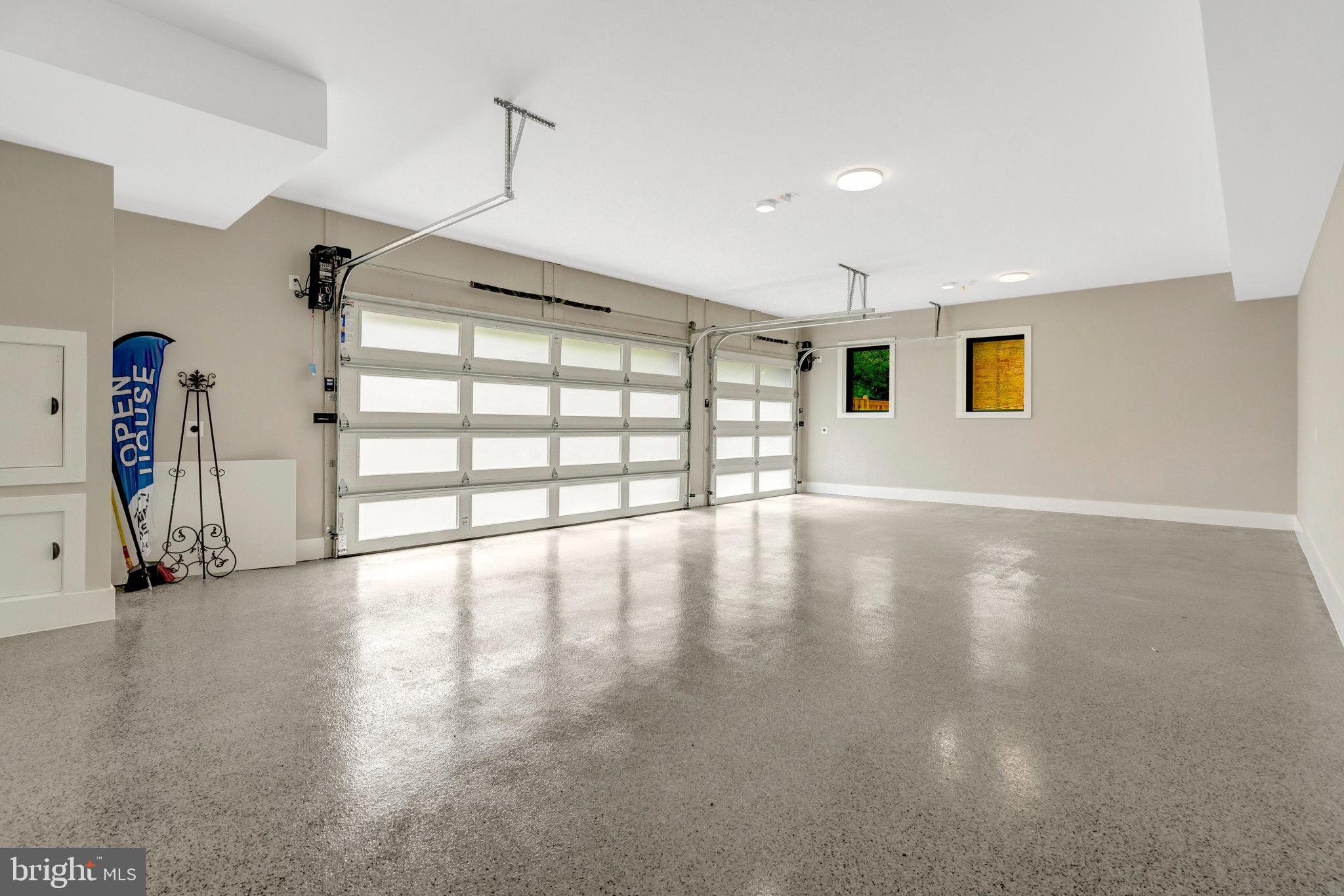 WEST LANGLEY - Residential