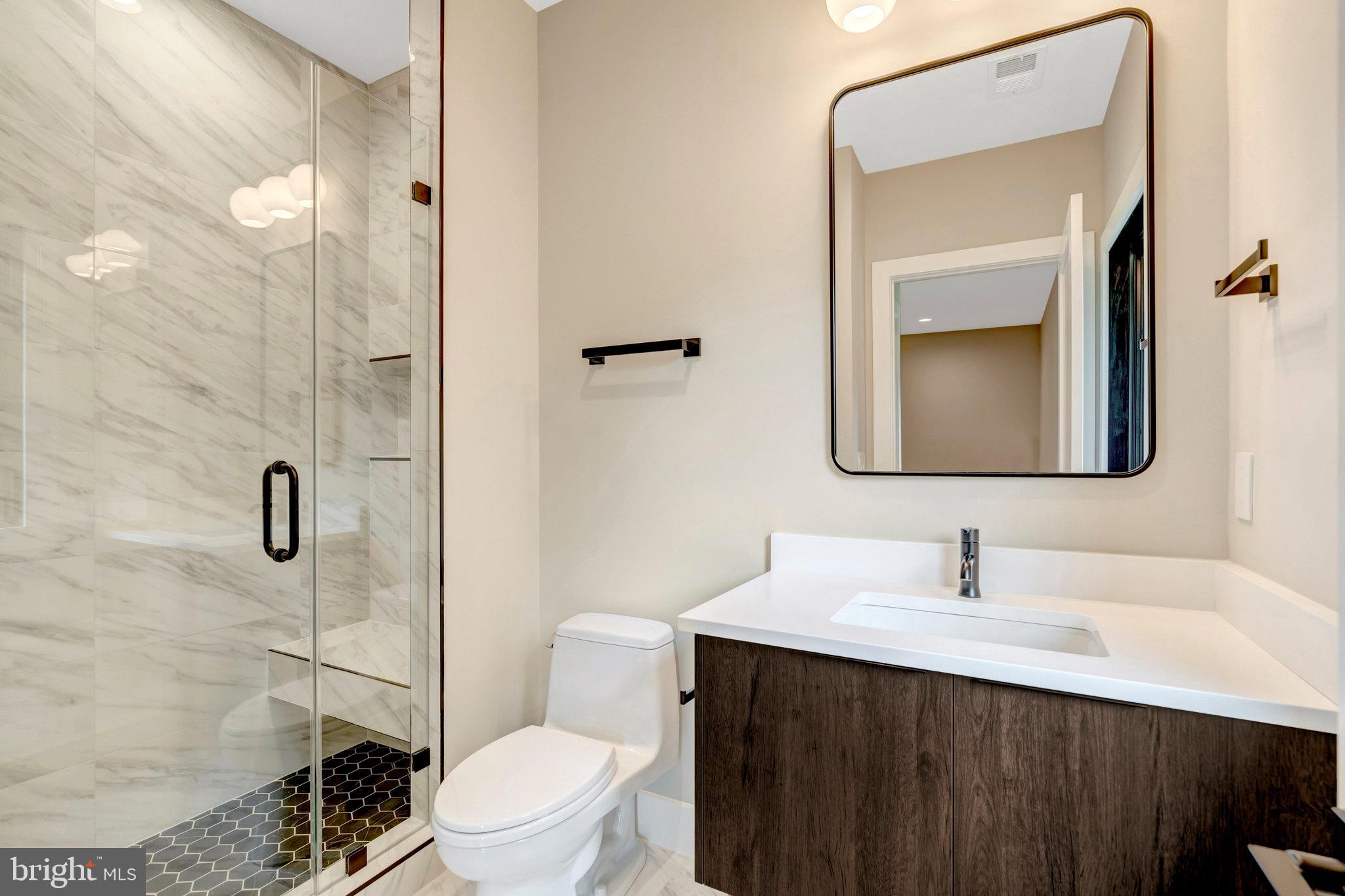 WEST LANGLEY - Residential