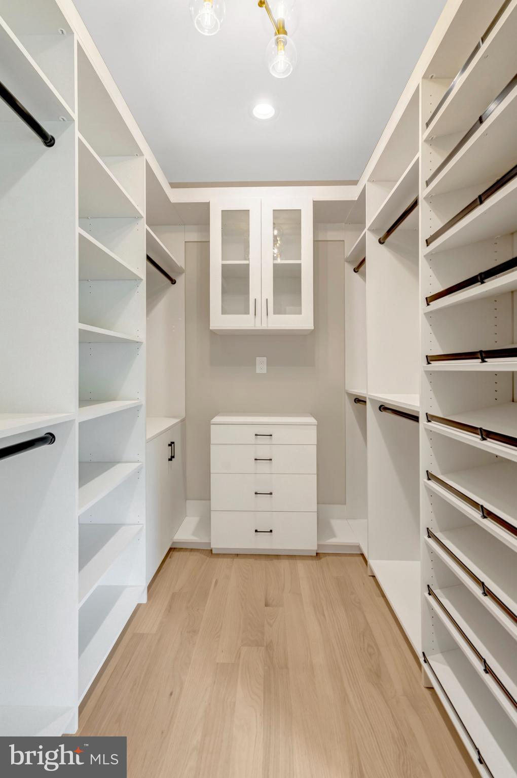 WEST LANGLEY - Residential