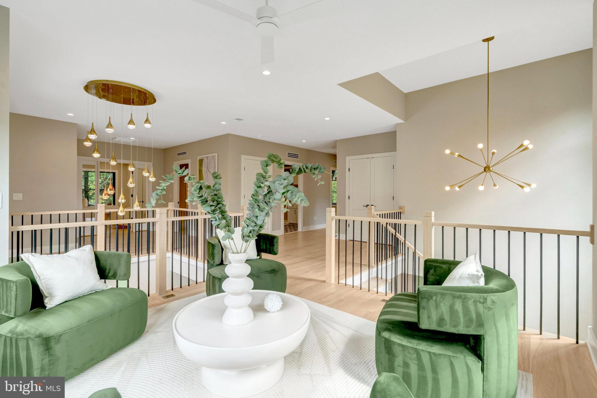 WEST LANGLEY - Residential