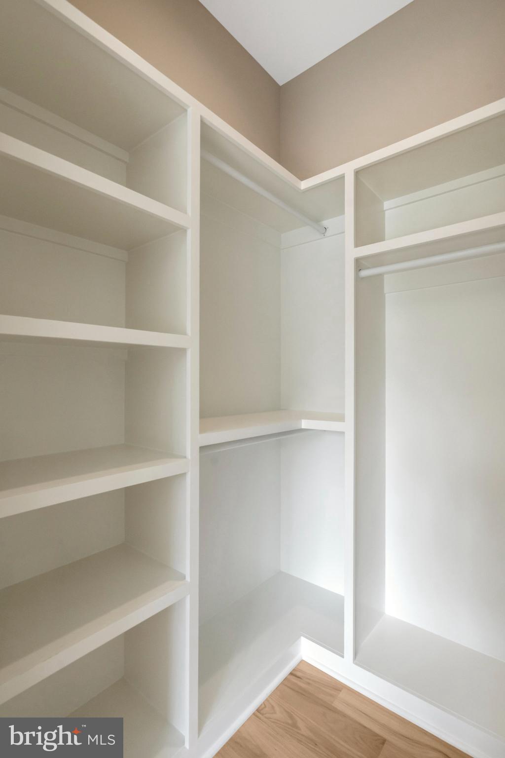 WEST LANGLEY - Residential