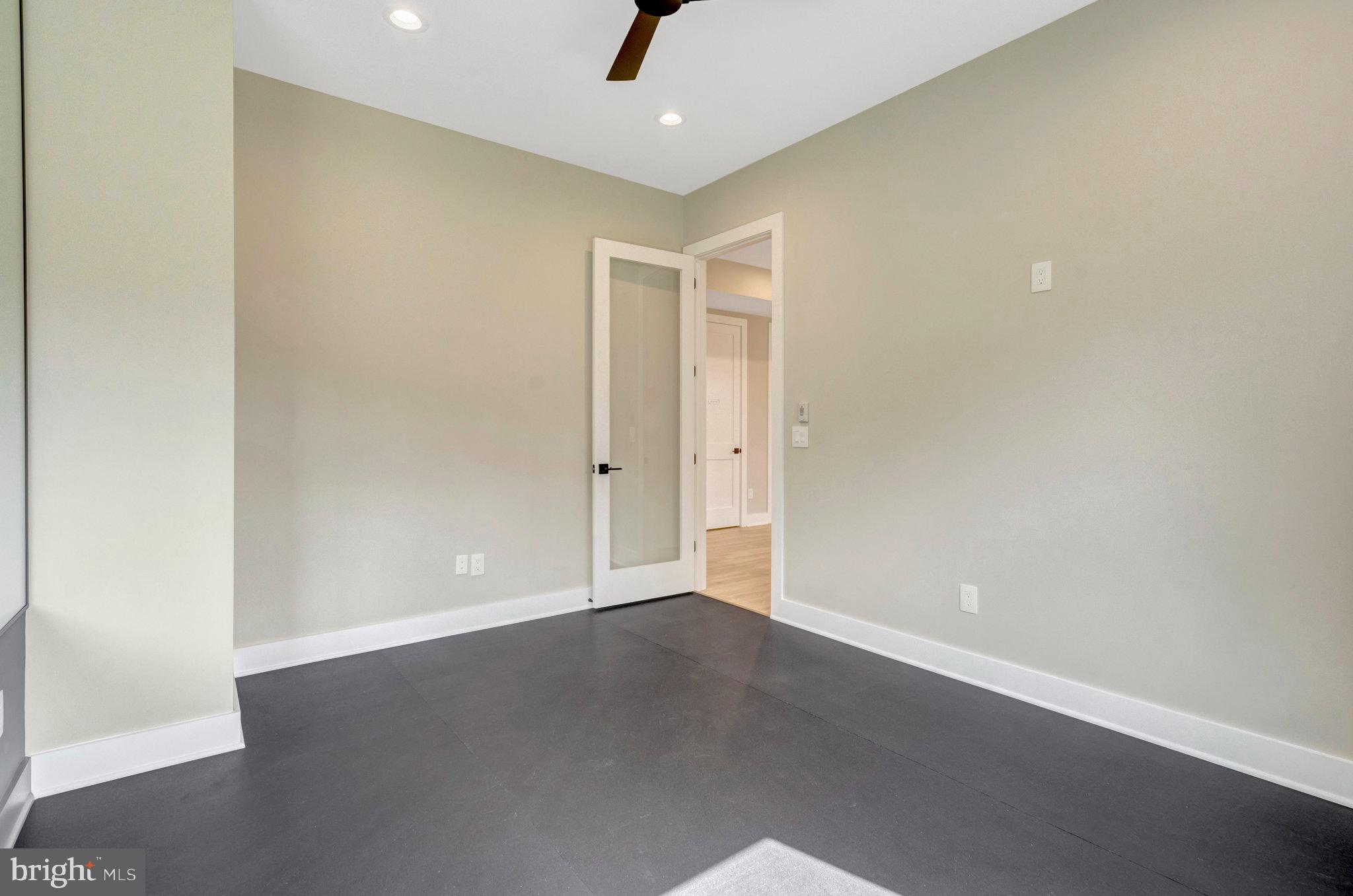 WEST LANGLEY - Residential