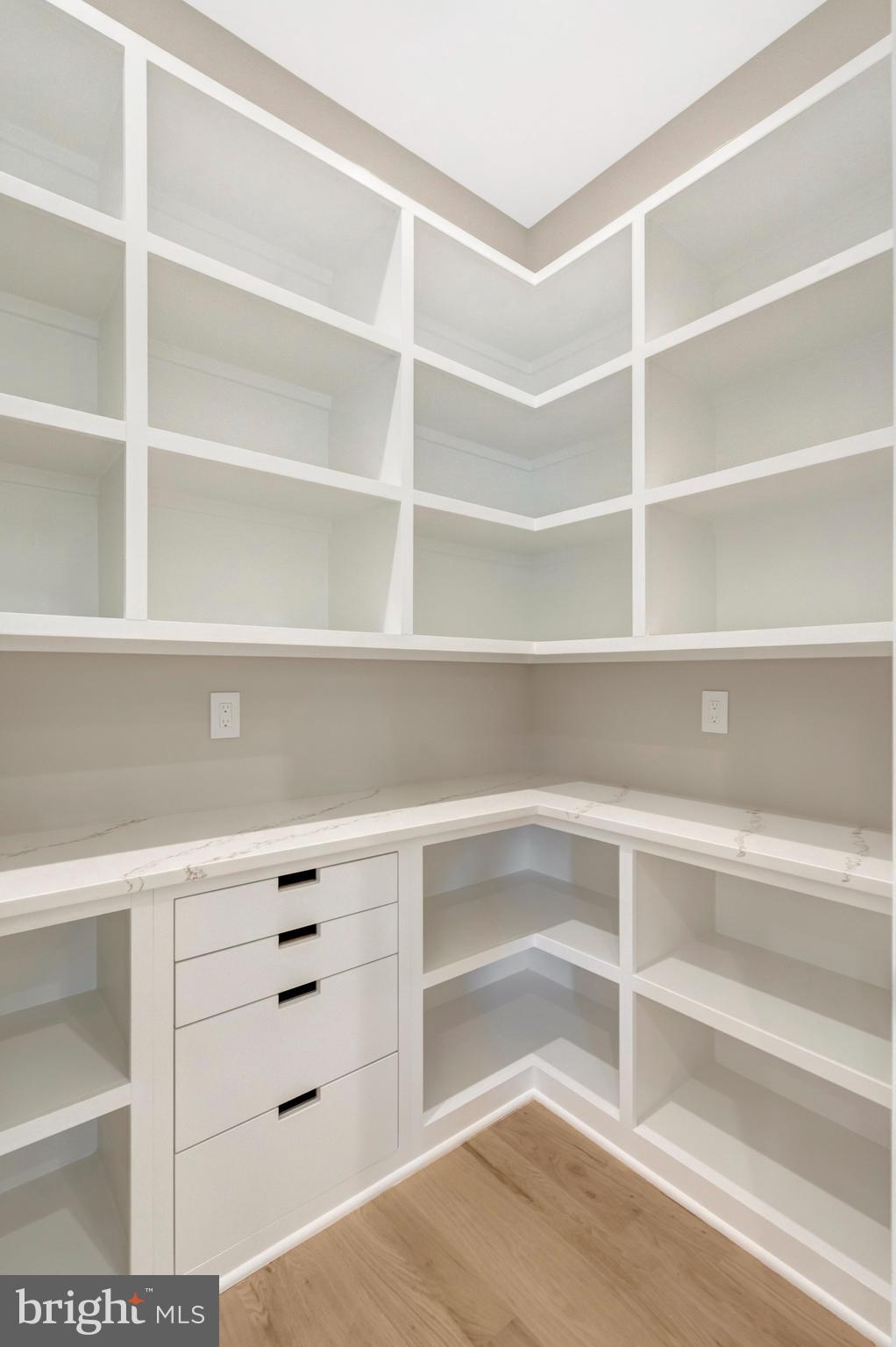 WEST LANGLEY - Residential