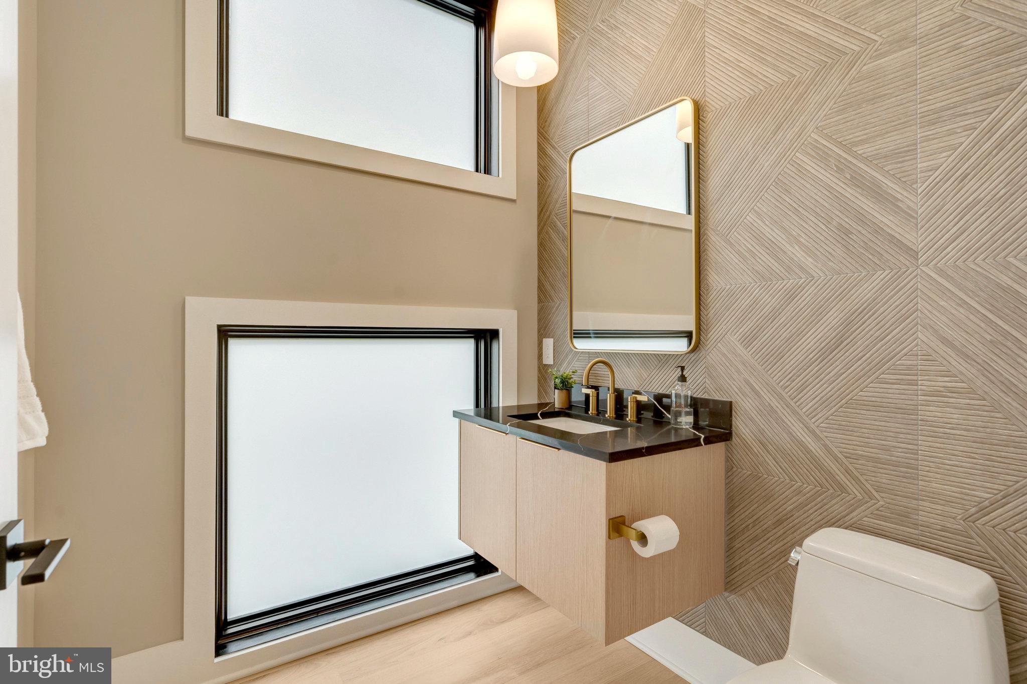 WEST LANGLEY - Residential