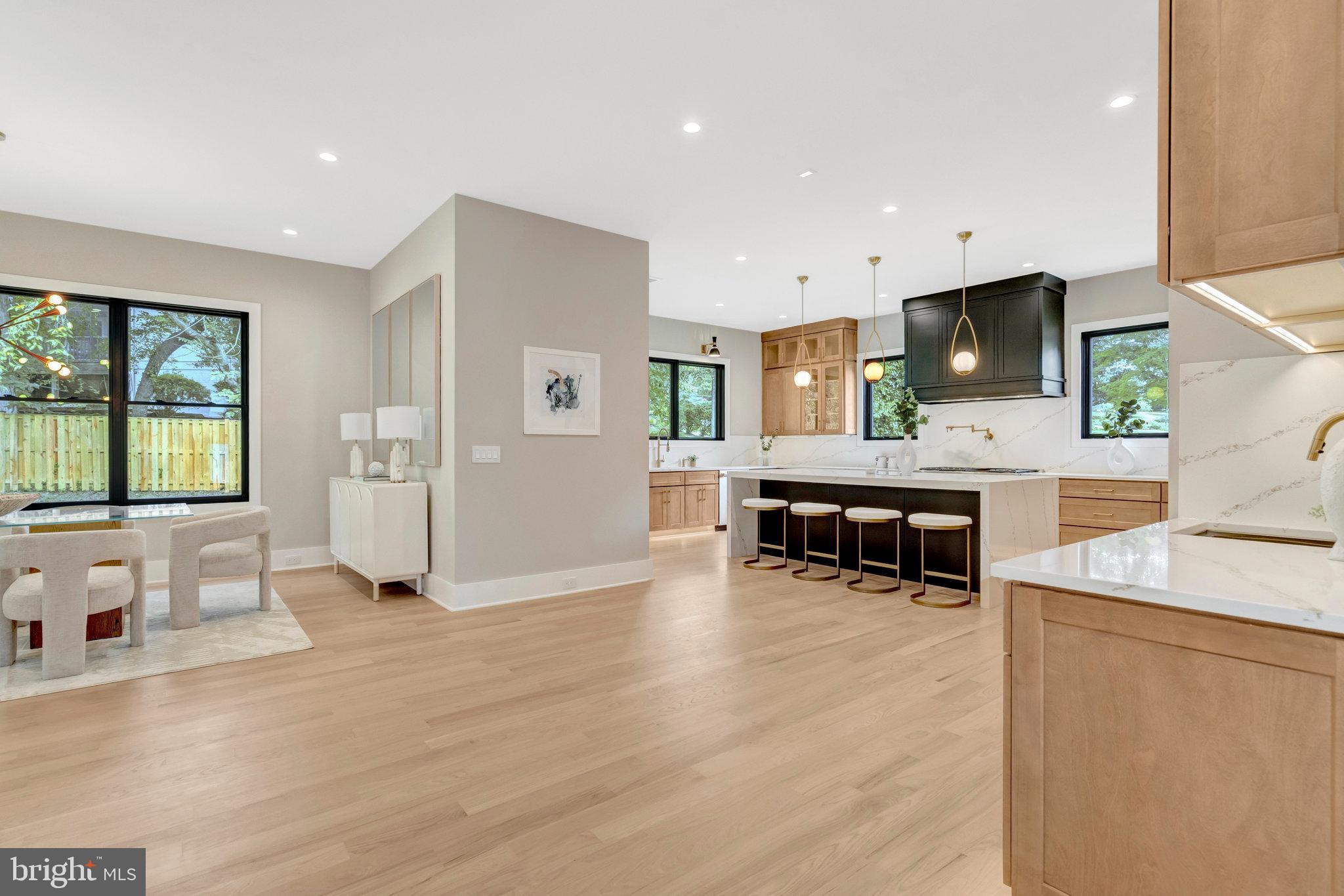 WEST LANGLEY - Residential