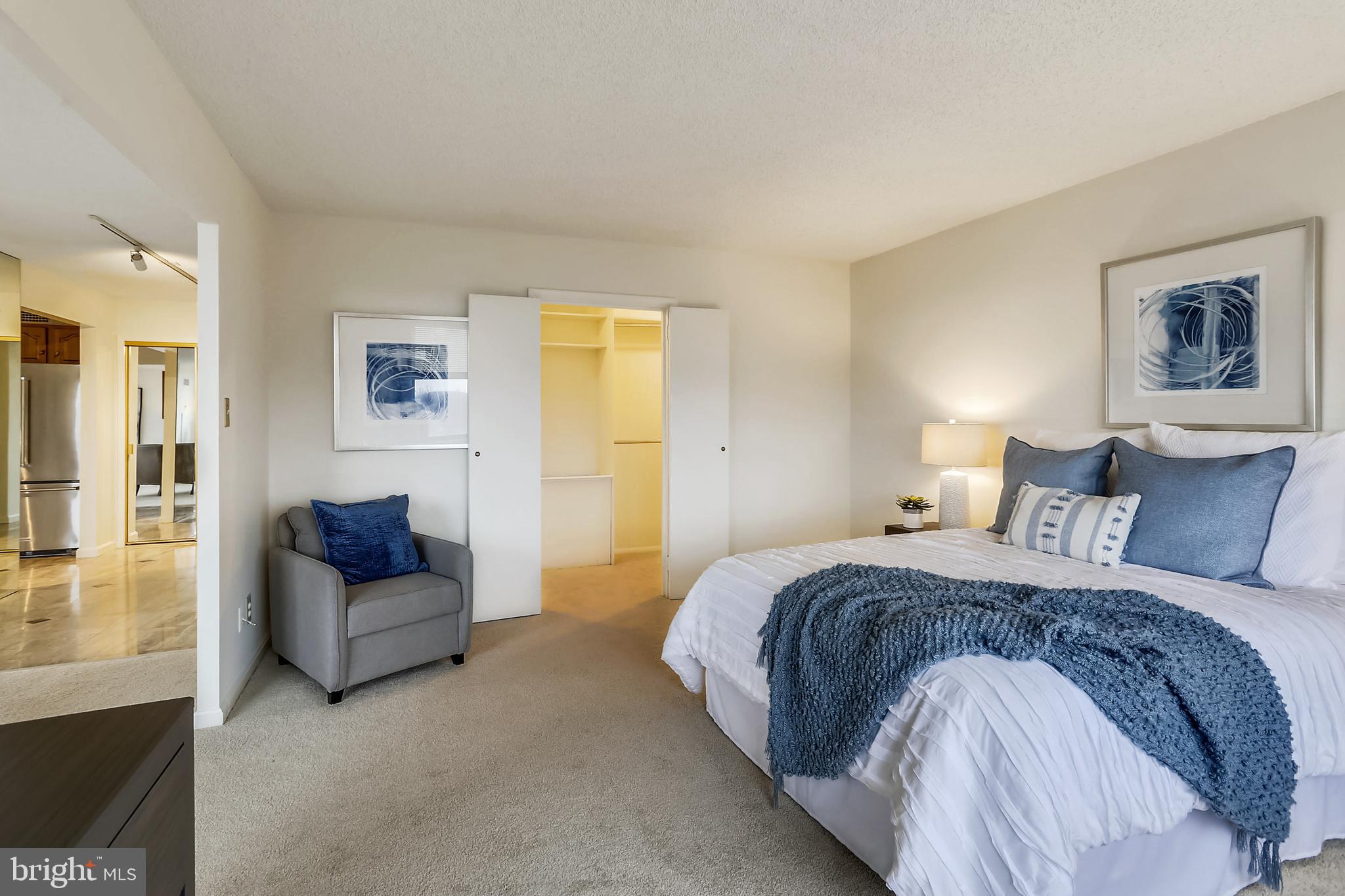 BETHESDA OUTSIDE - Residential