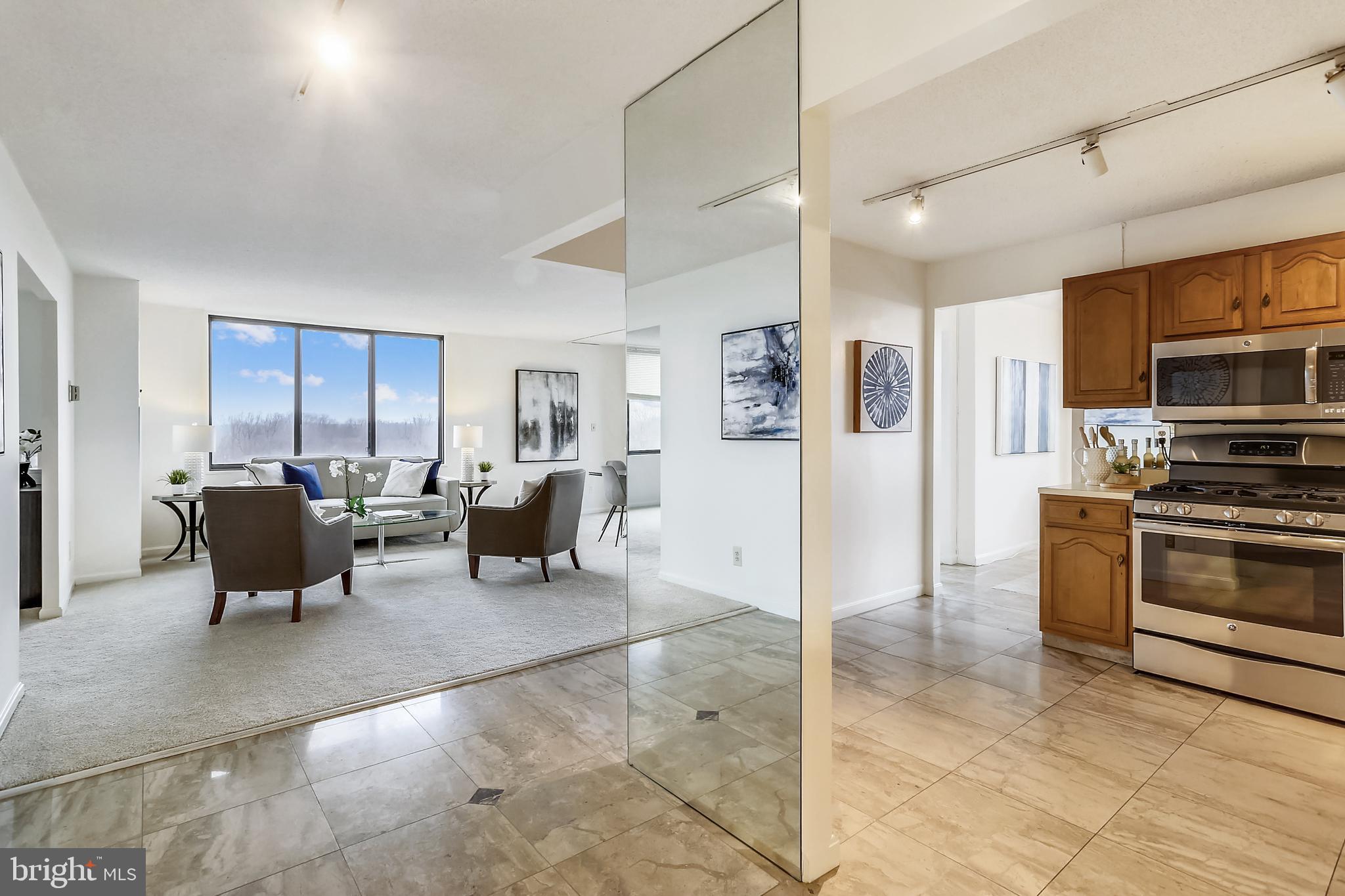 BETHESDA OUTSIDE - Residential