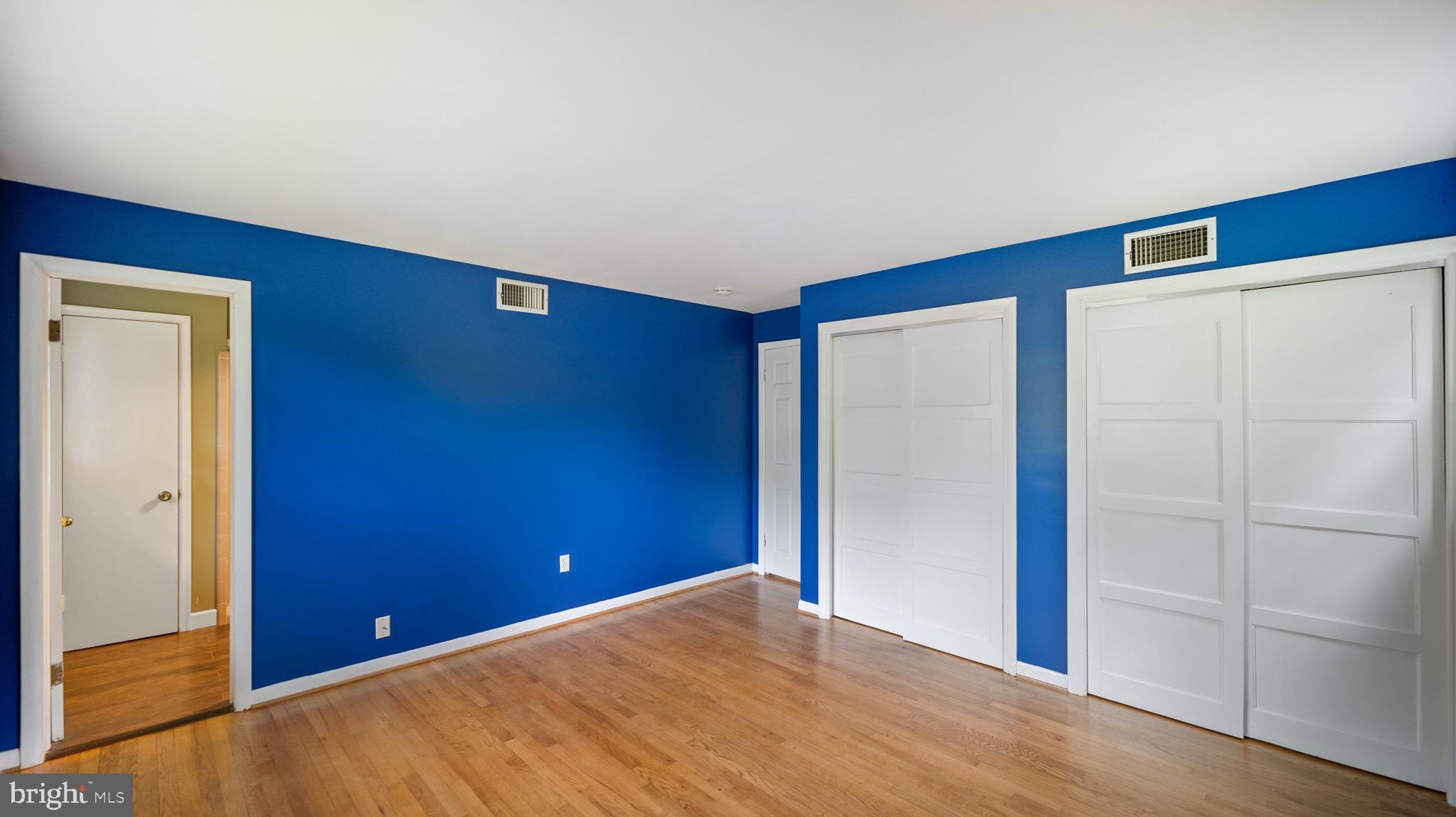 DAMASCUS OUTSIDE - Residential