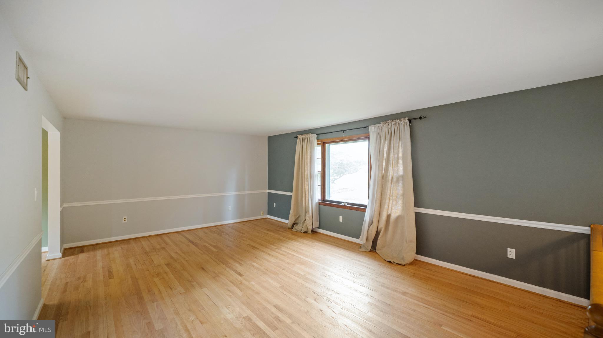 DAMASCUS OUTSIDE - Residential