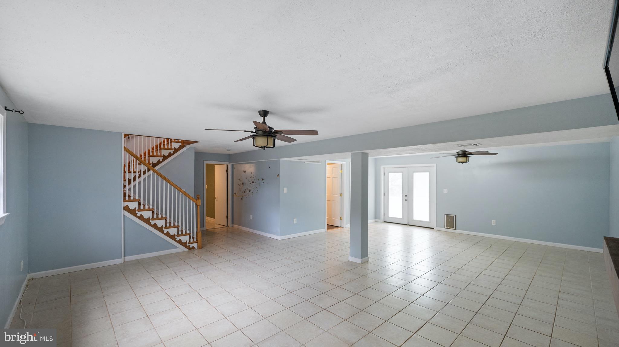 DAMASCUS OUTSIDE - Residential