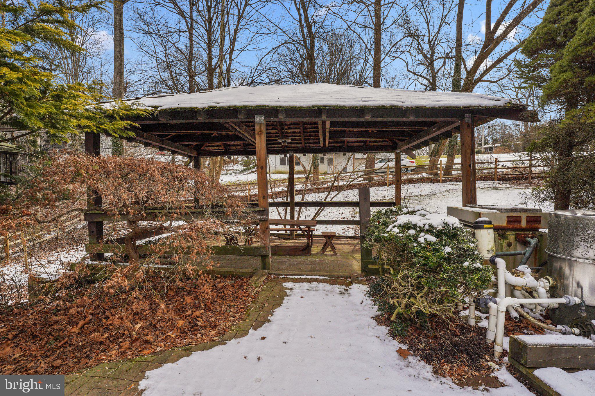NESHAMINY WOODS - Residential