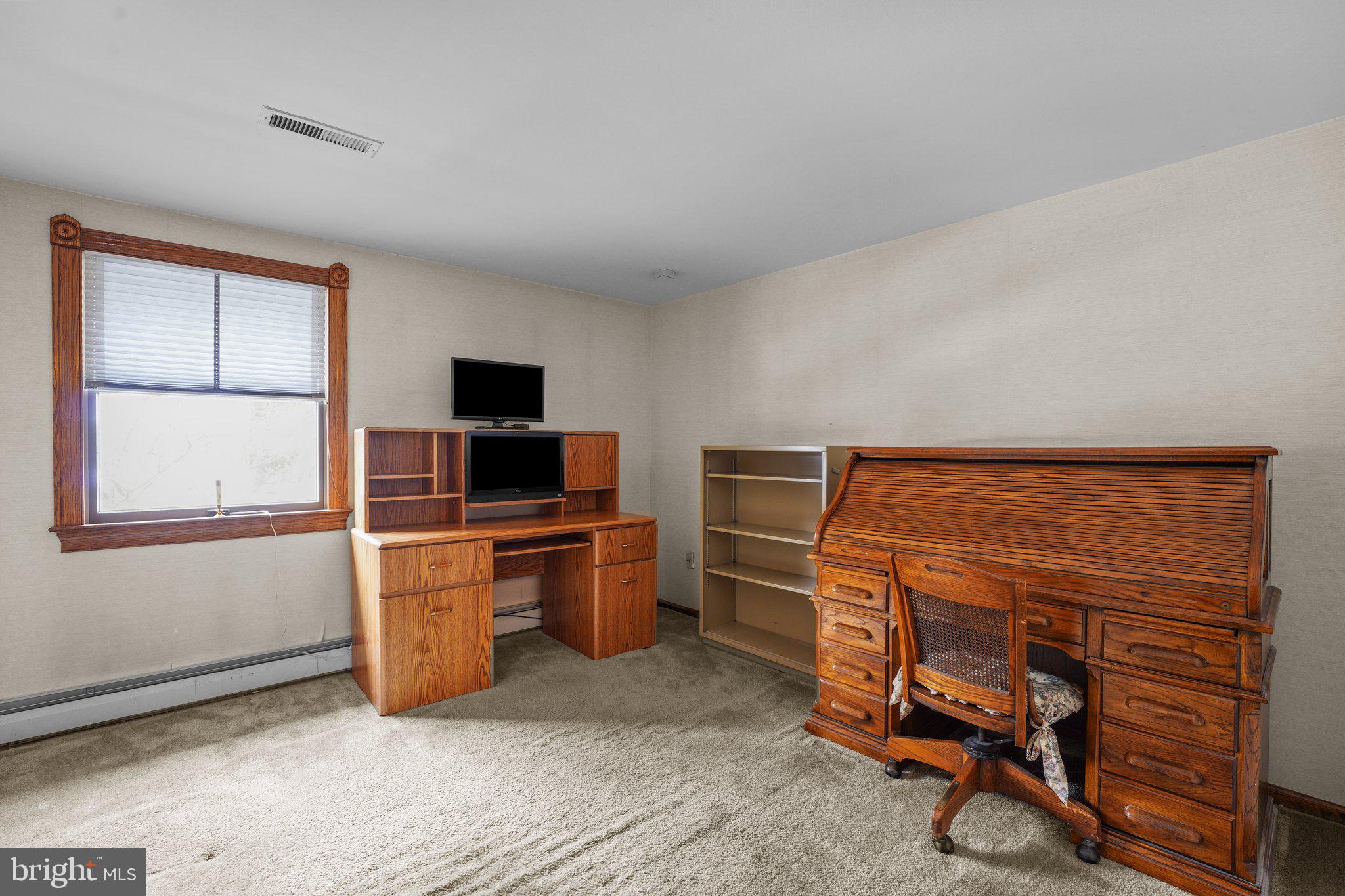 NESHAMINY WOODS - Residential