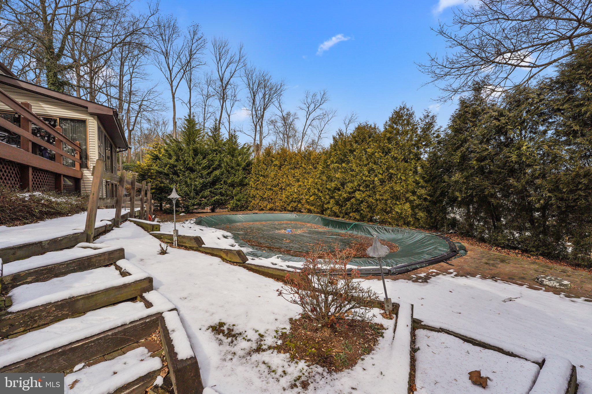 NESHAMINY WOODS - Residential