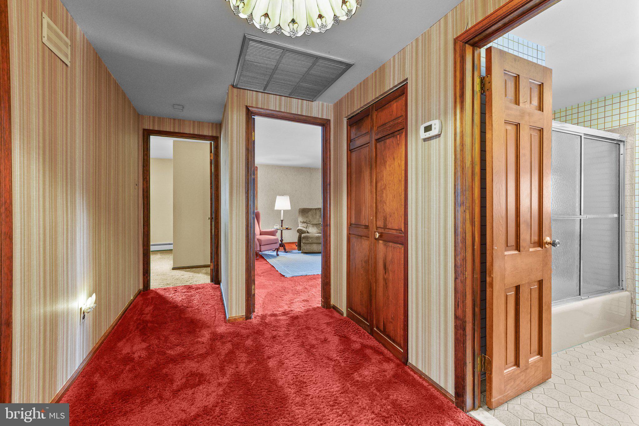 NESHAMINY WOODS - Residential