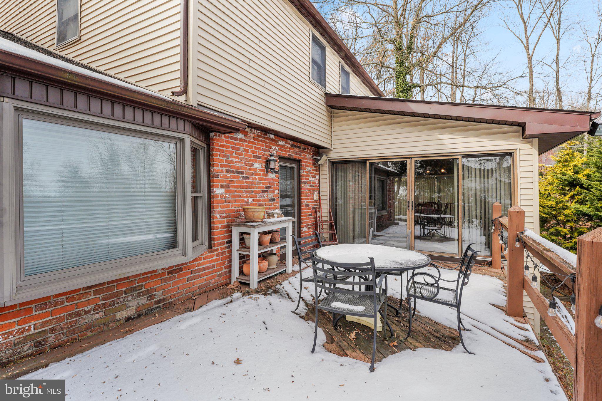 NESHAMINY WOODS - Residential
