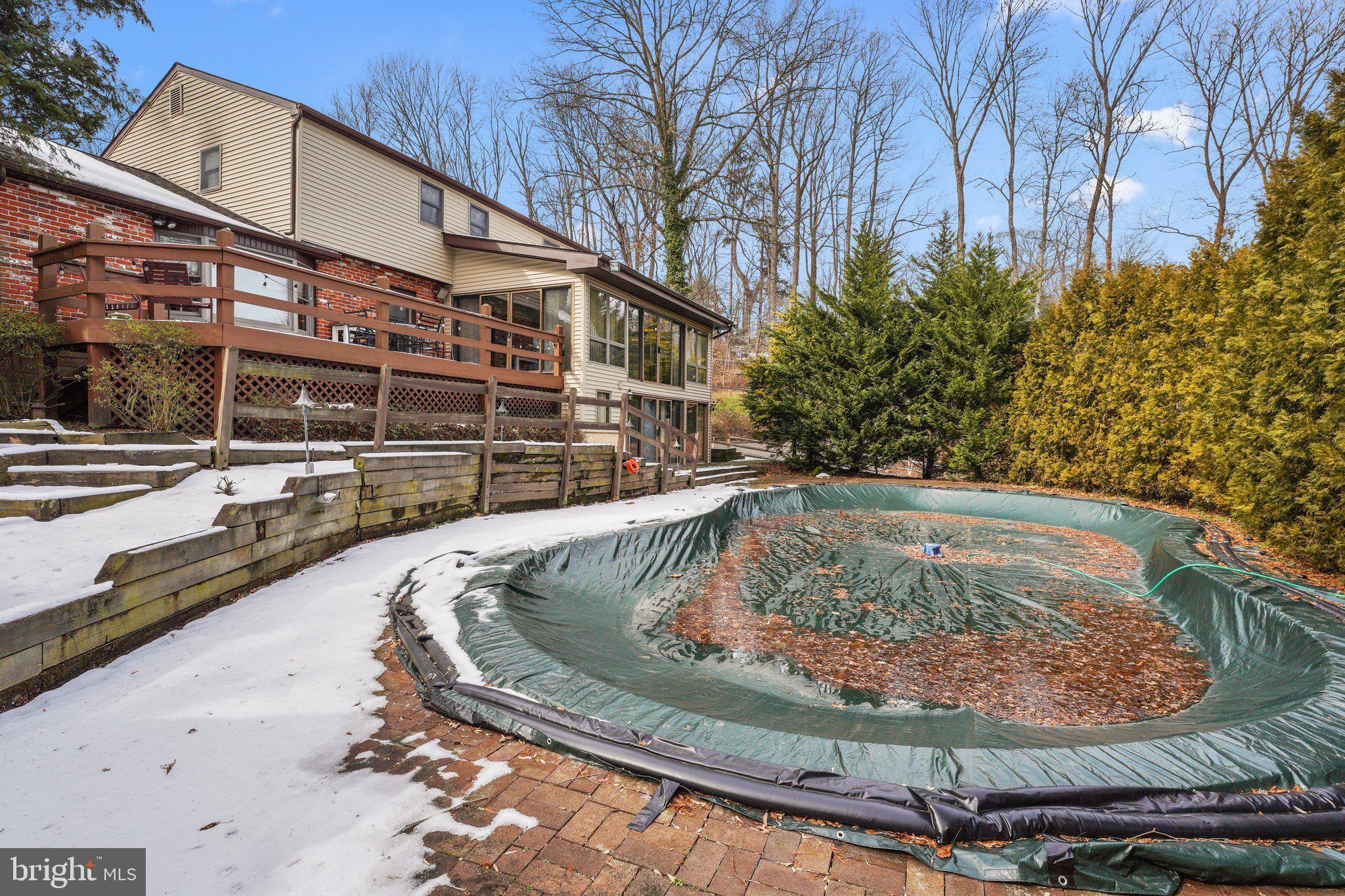 NESHAMINY WOODS - Residential
