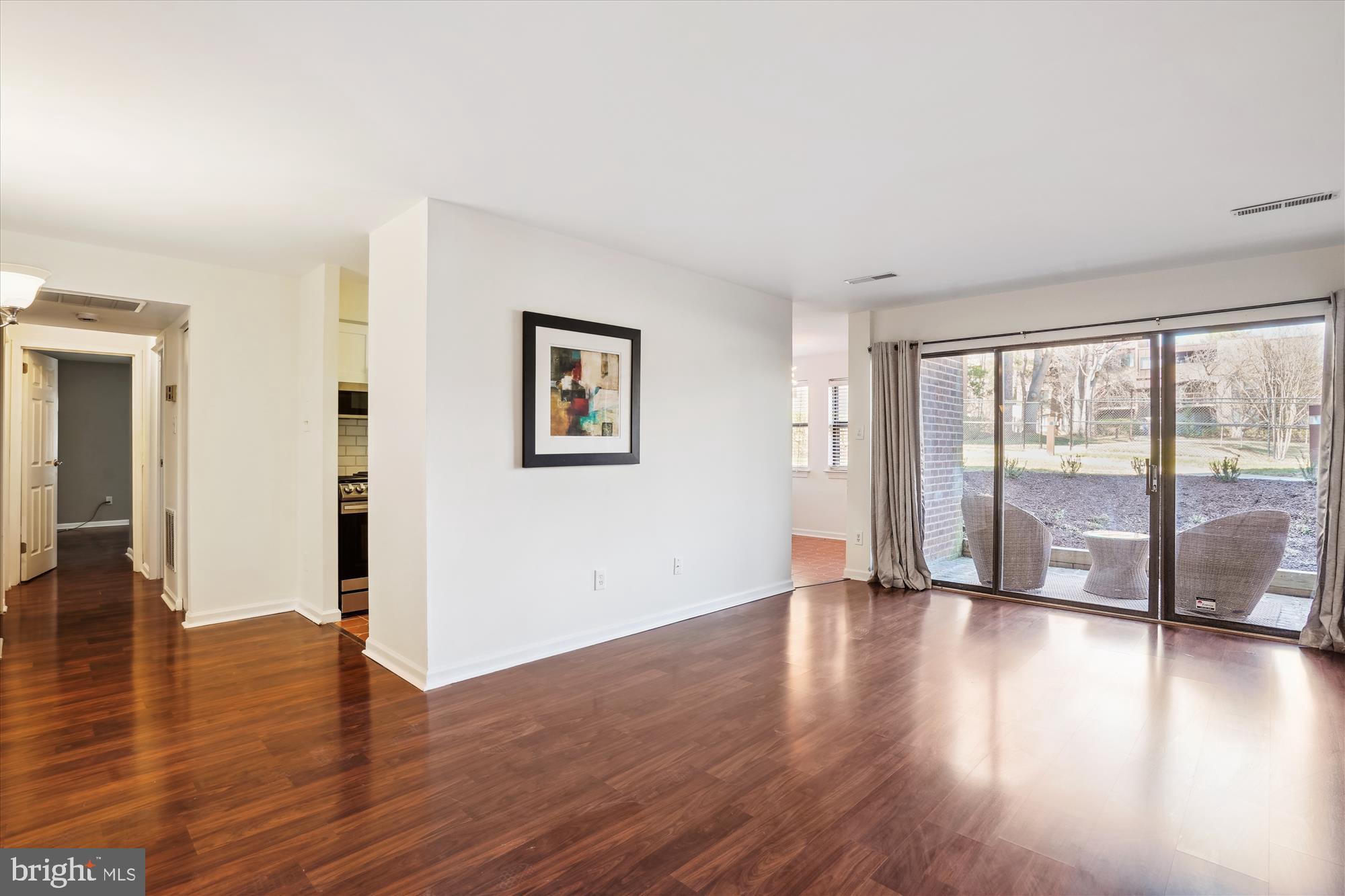 11228 CHESTNUT GROVE SQUARE 16
