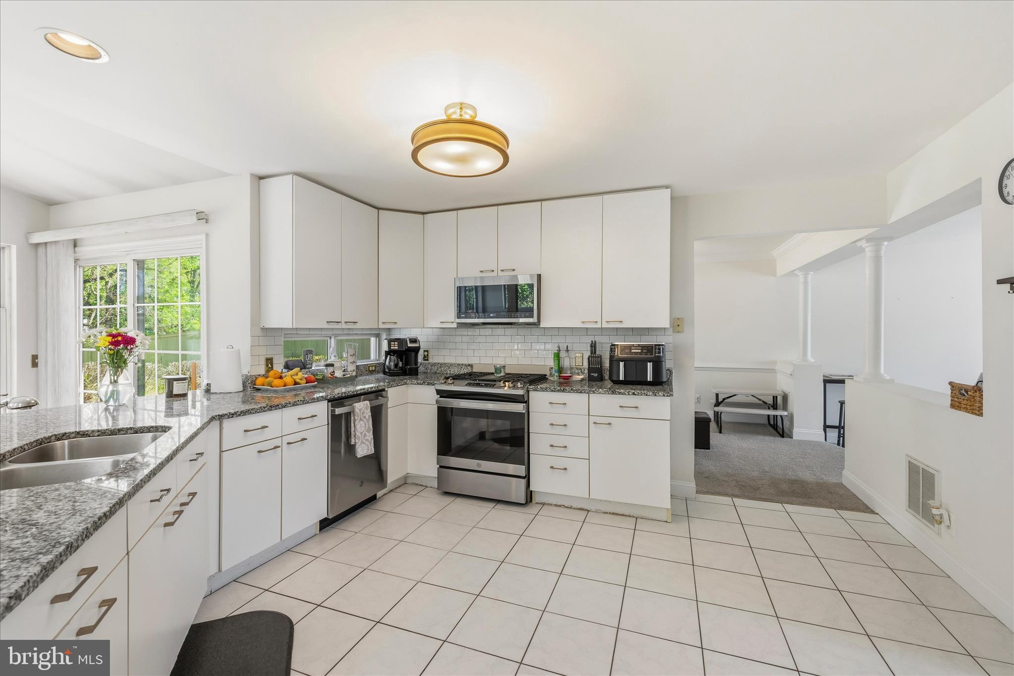 WOODBRIDGE - Residential