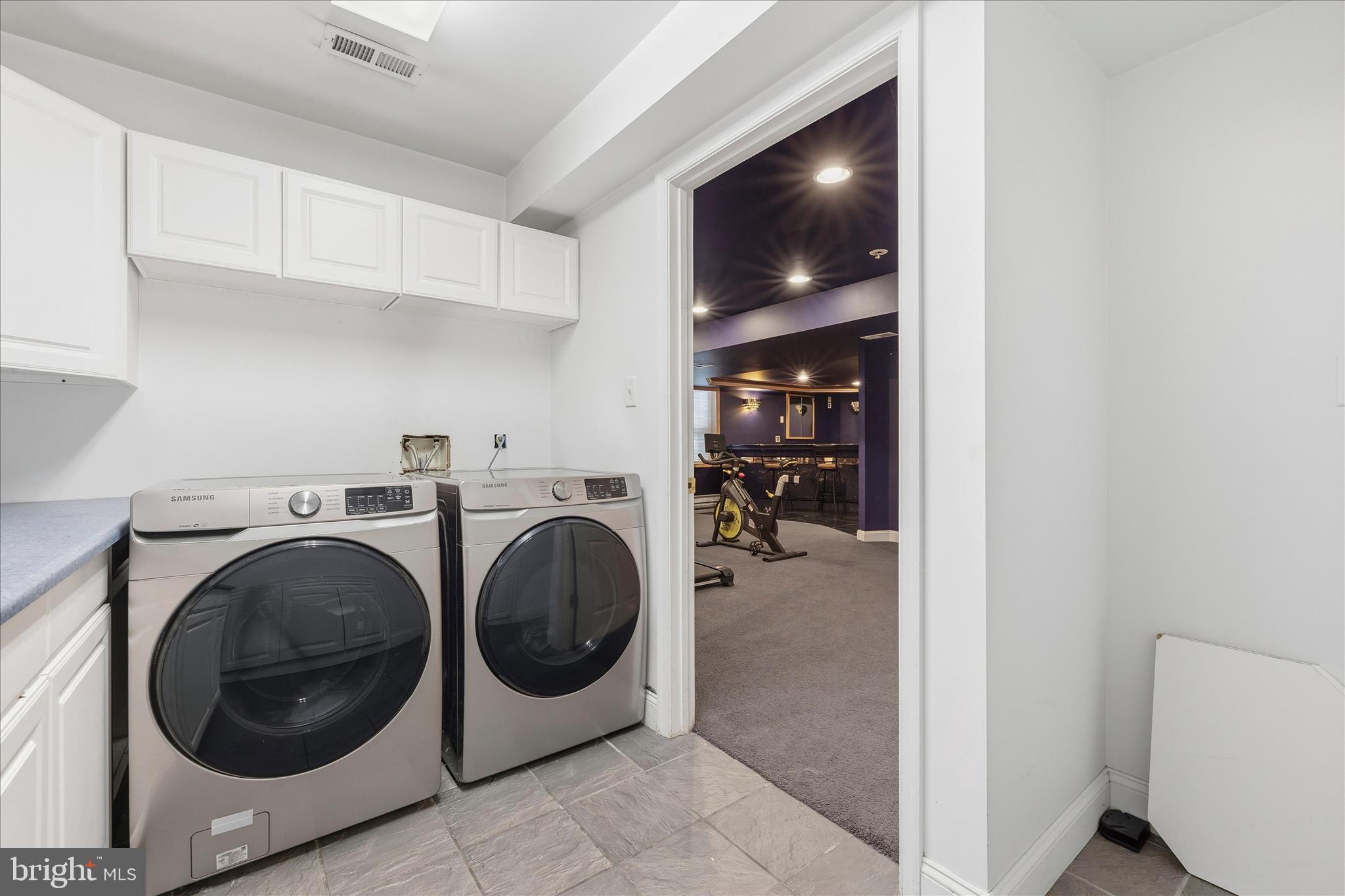 WOODBRIDGE - Residential
