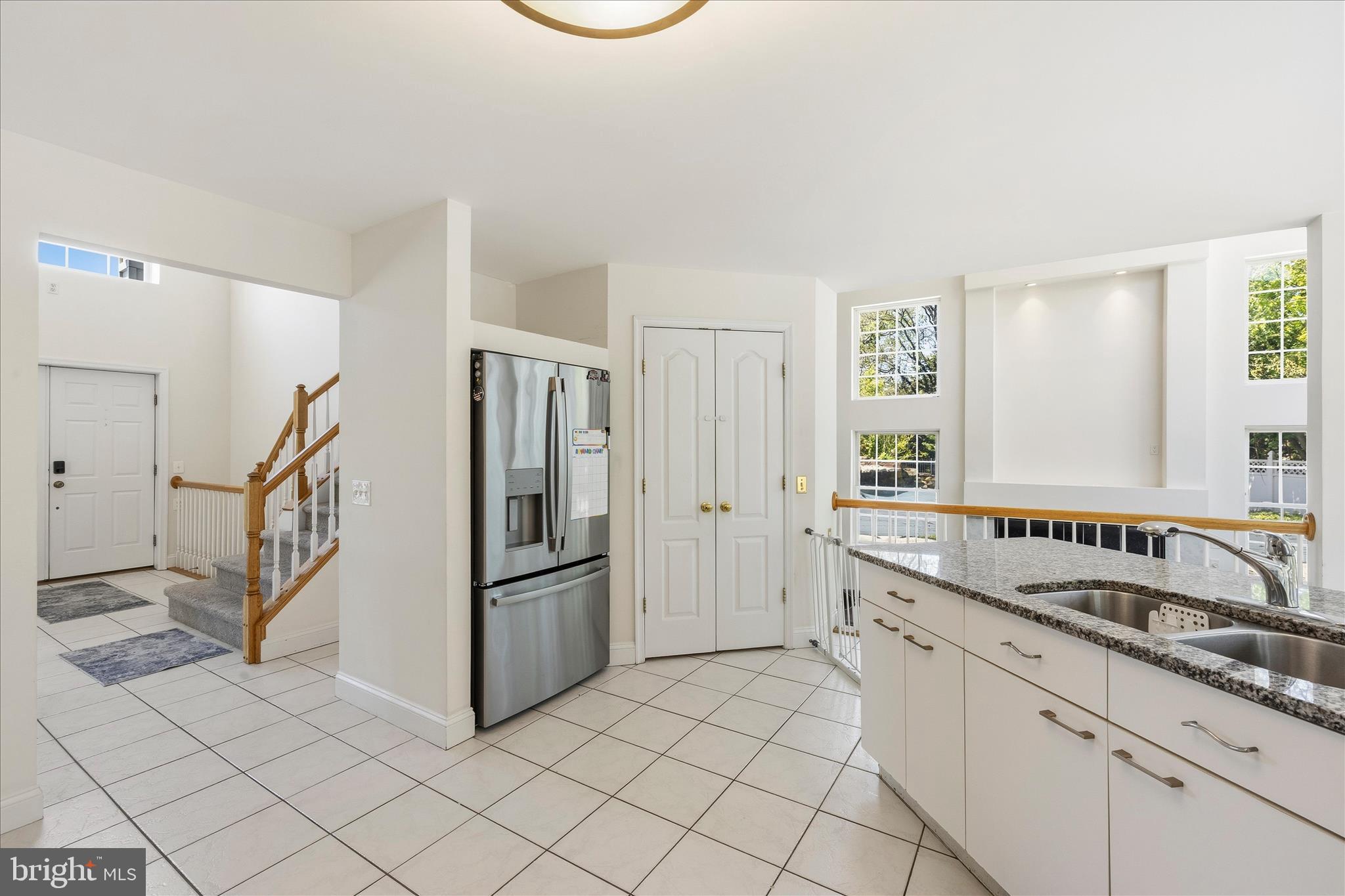 WOODBRIDGE - Residential