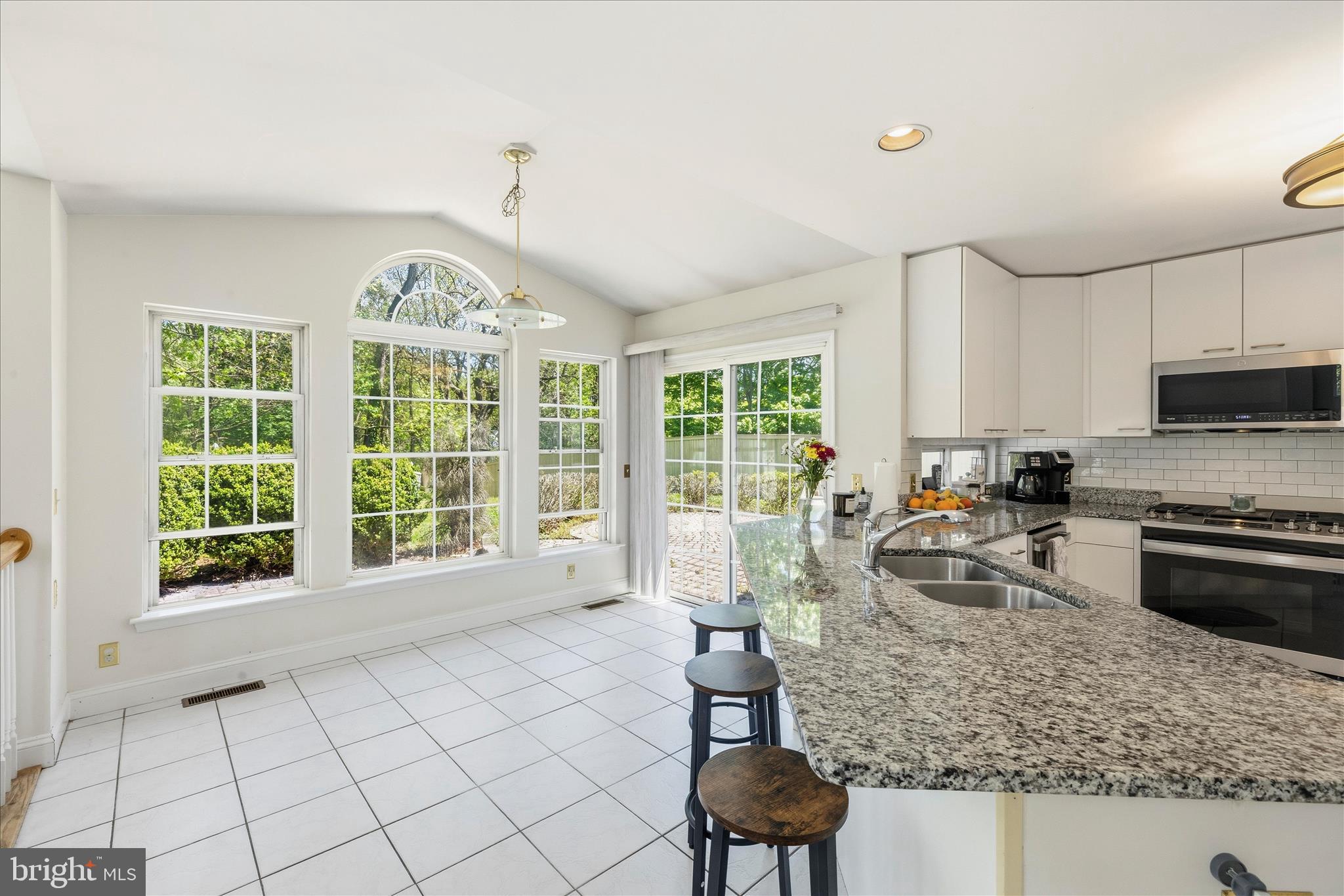 WOODBRIDGE - Residential