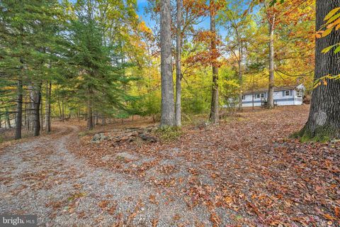 4918 GREENWOOD LANE SPRING GROVE PA 17362