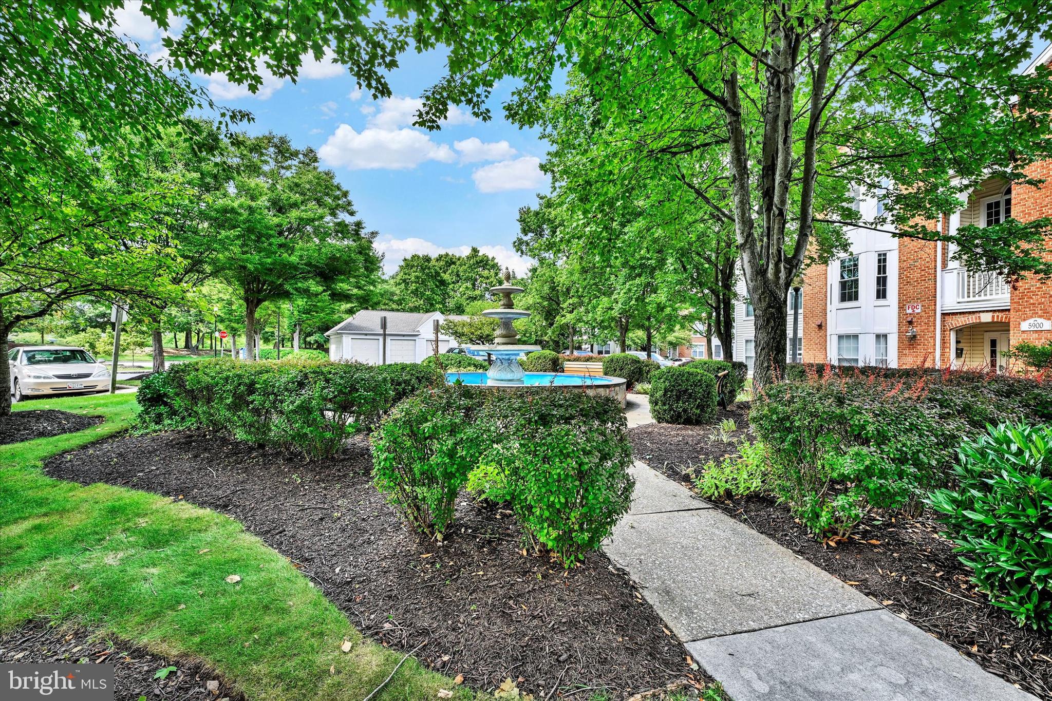 BRISTOL GREEN - Residential