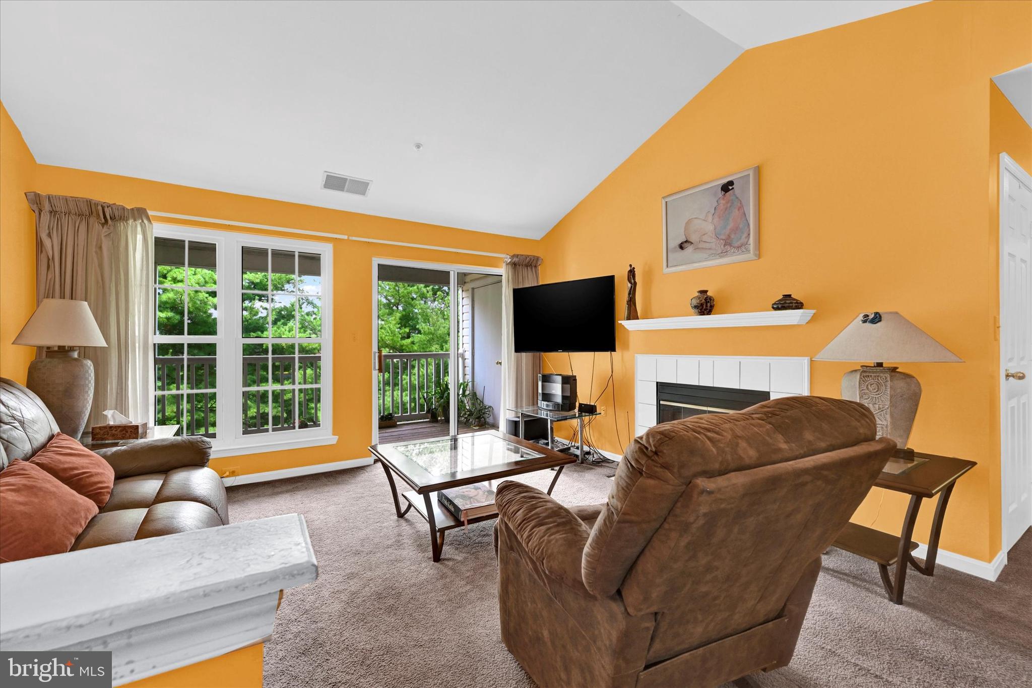 BRISTOL GREEN - Residential