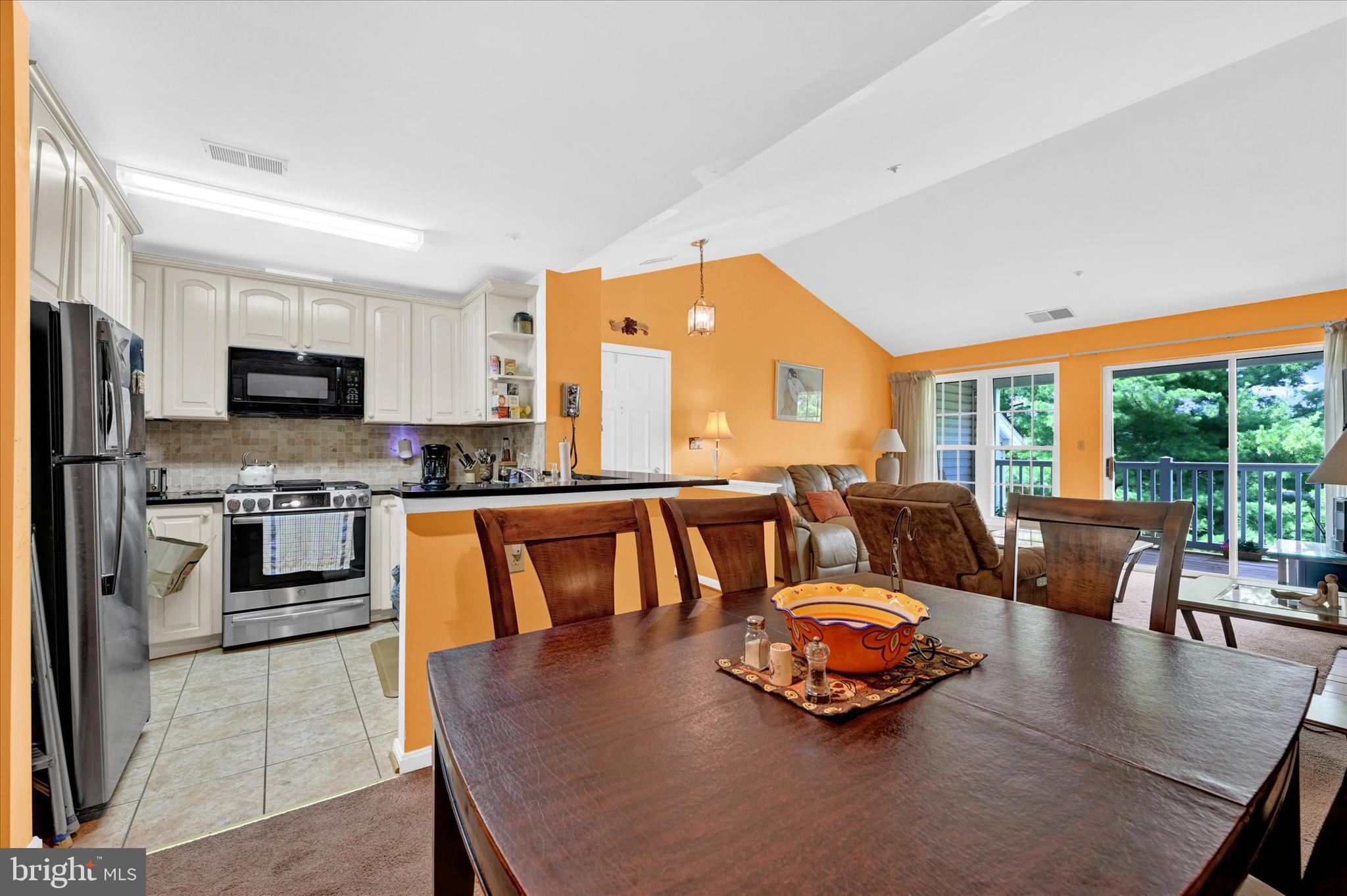 BRISTOL GREEN - Residential