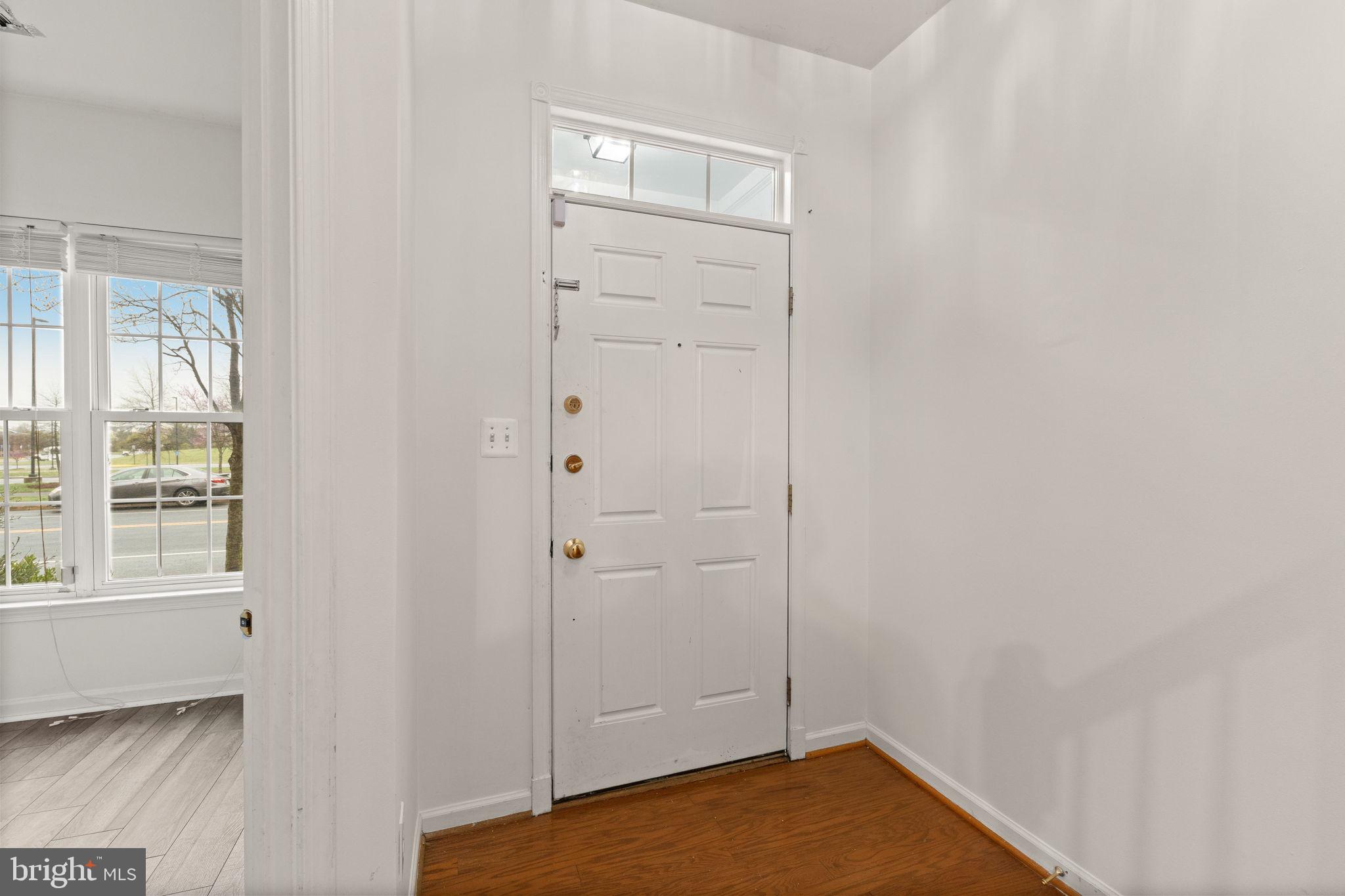 SOUTH RIDING - Residential